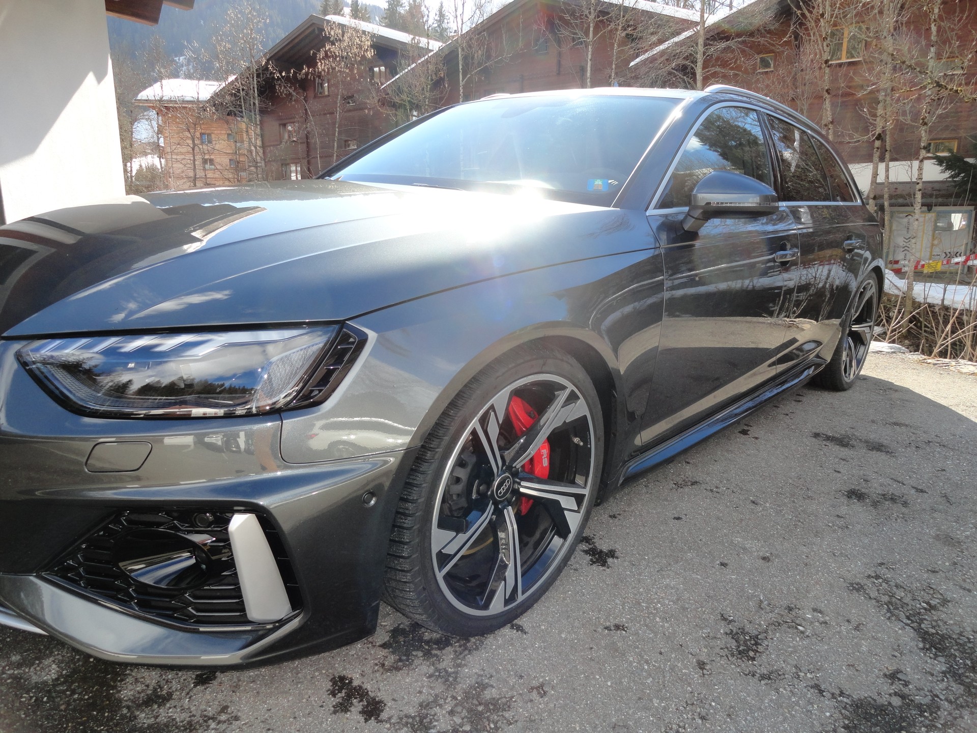AUDI RS4 Avant quattro tiptronic-image-7