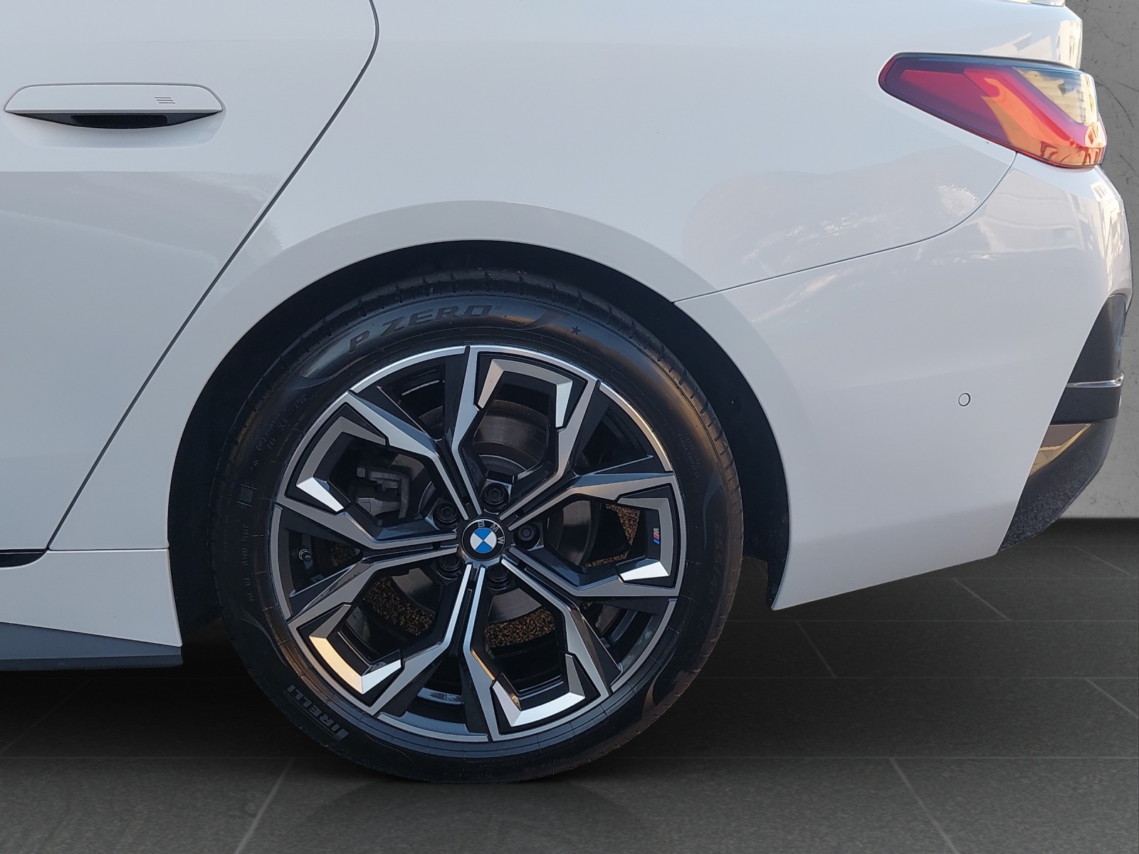 BMW 420d xDrive 48V Gran Coupé M Sport Steptronic-image-11