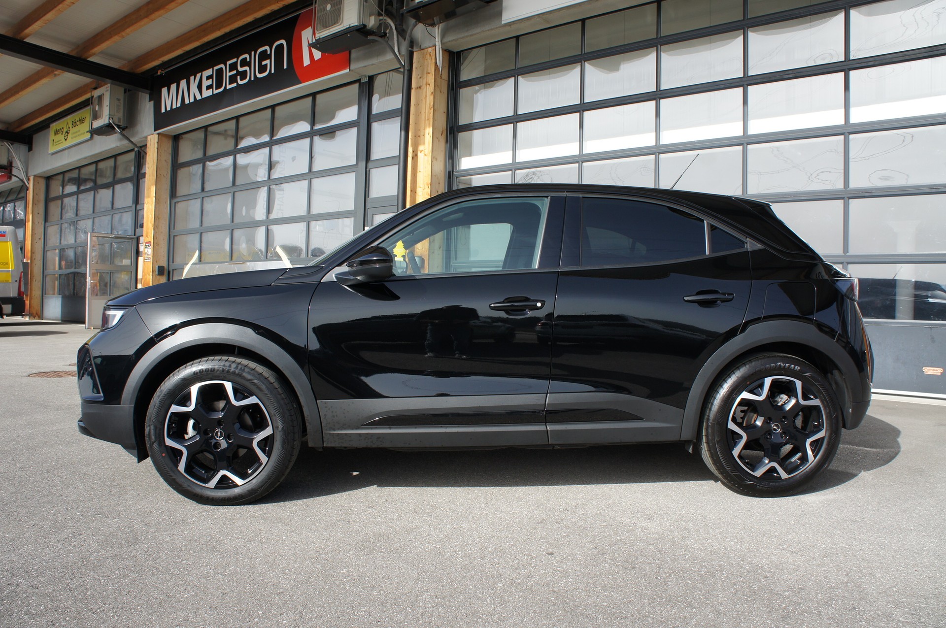 OPEL Mokka 1.2 Direct Injection Turbo GS Aut.-image-1