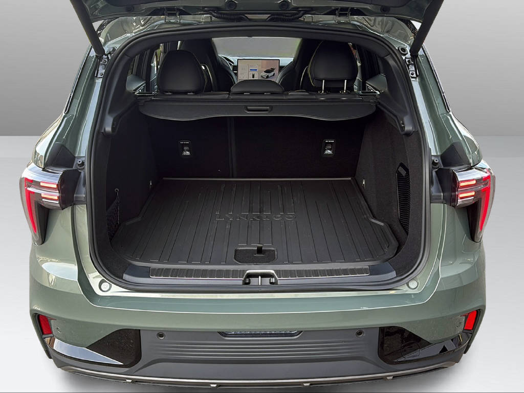 LYNK & CO 01 1.5 PHEV More-image-24