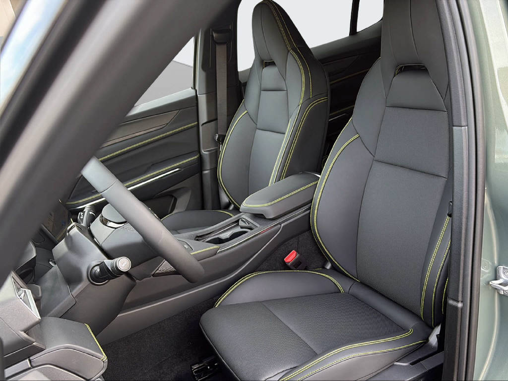 LYNK & CO 01 1.5 PHEV More-image-7