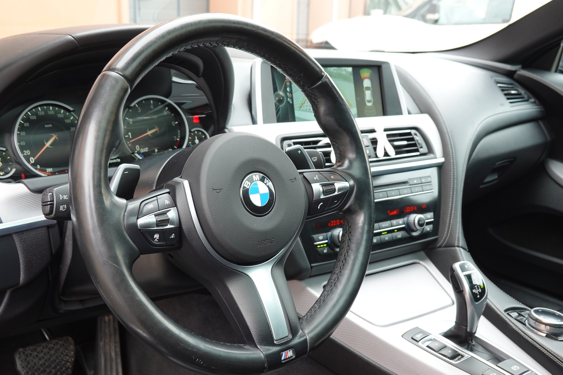 BMW 640i Gran Coupé xDrive - "Véhicule CH * Toit Ouvrant * Harman&Kardon * Head-Up Display * Sièges Electriques"-image-10