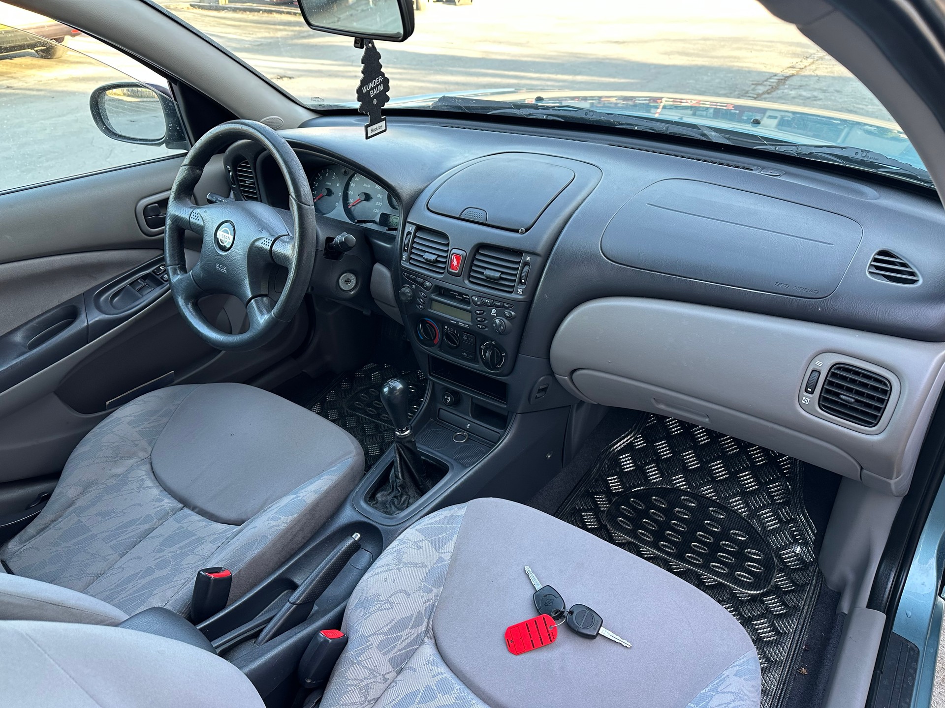 NISSAN Almera 1.5 16V Comfort FIXPREIS-image-13