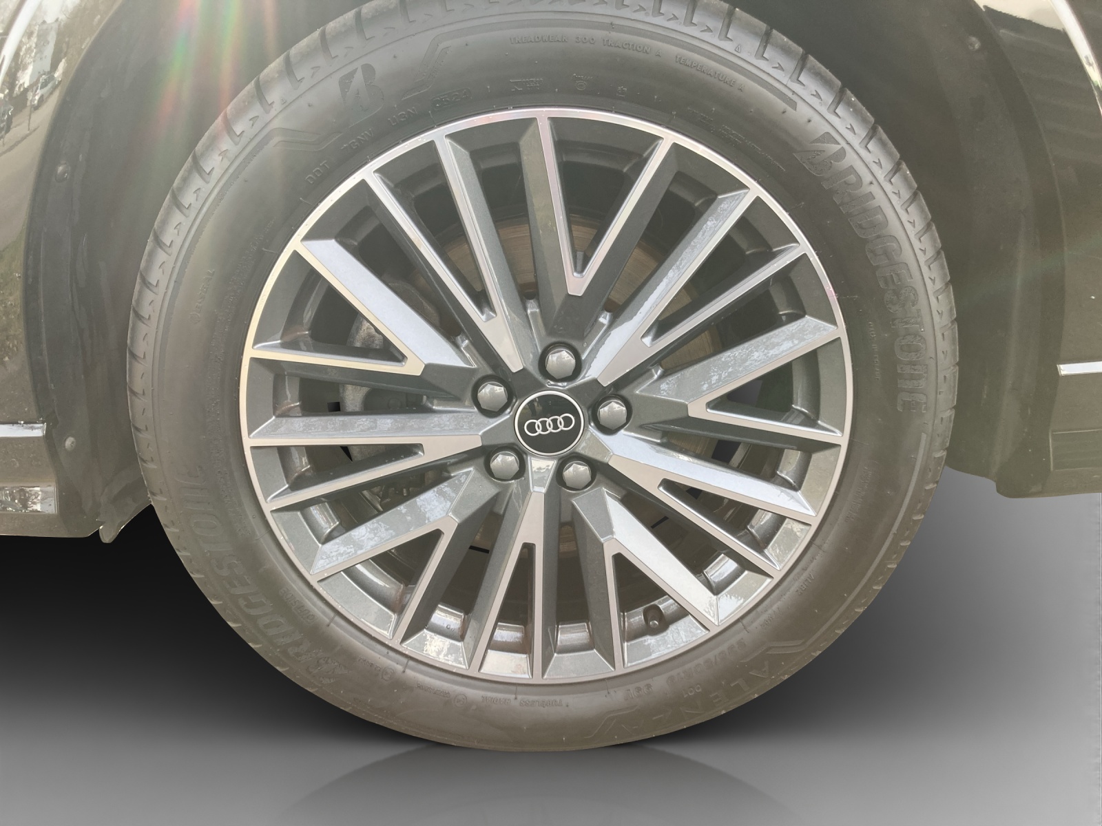 AUDI Q3 45 TFSI e S line Attraction S-tronic-image-16