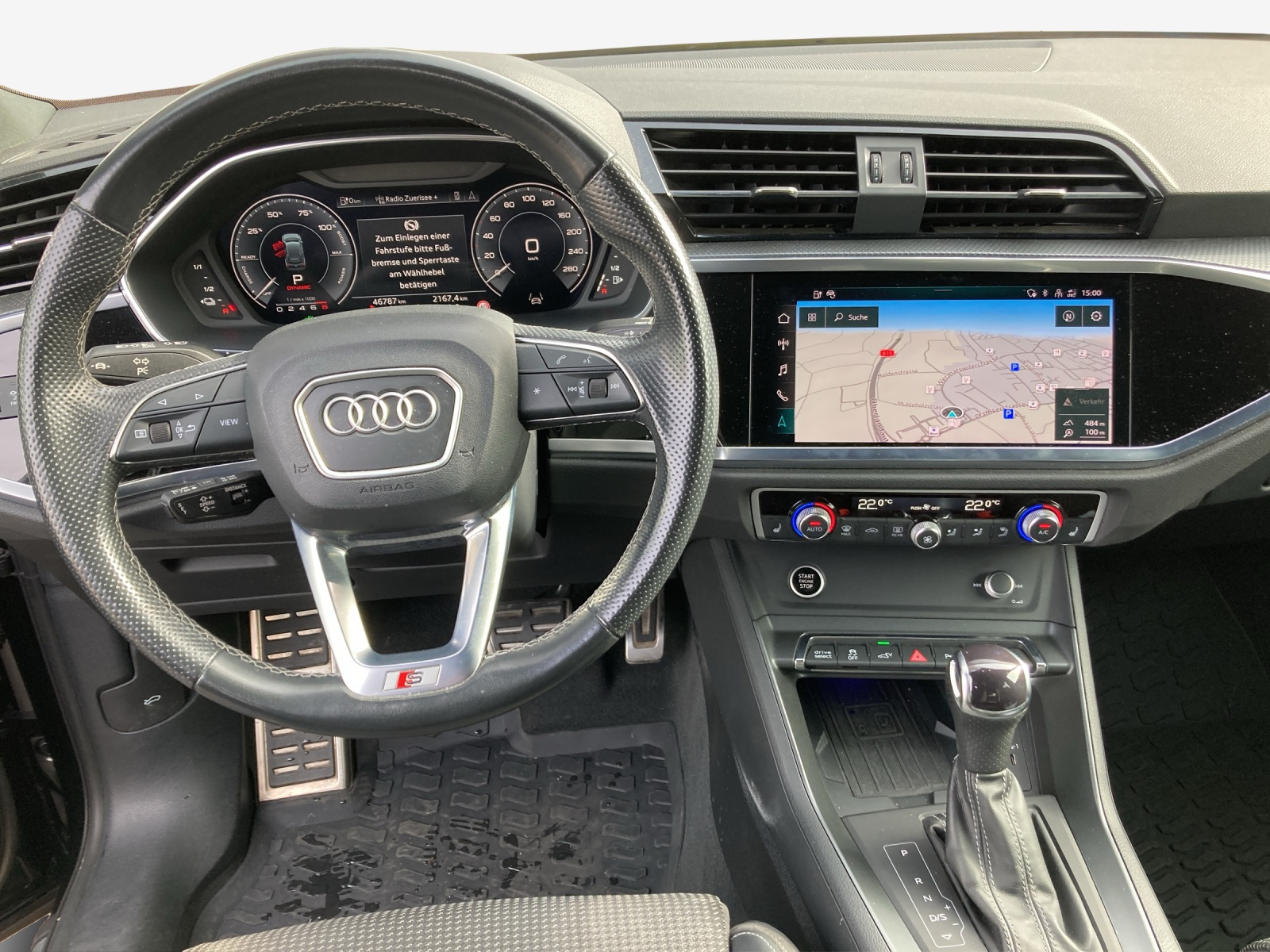 AUDI Q3 45 TFSI e S line Attraction S-tronic-image-9