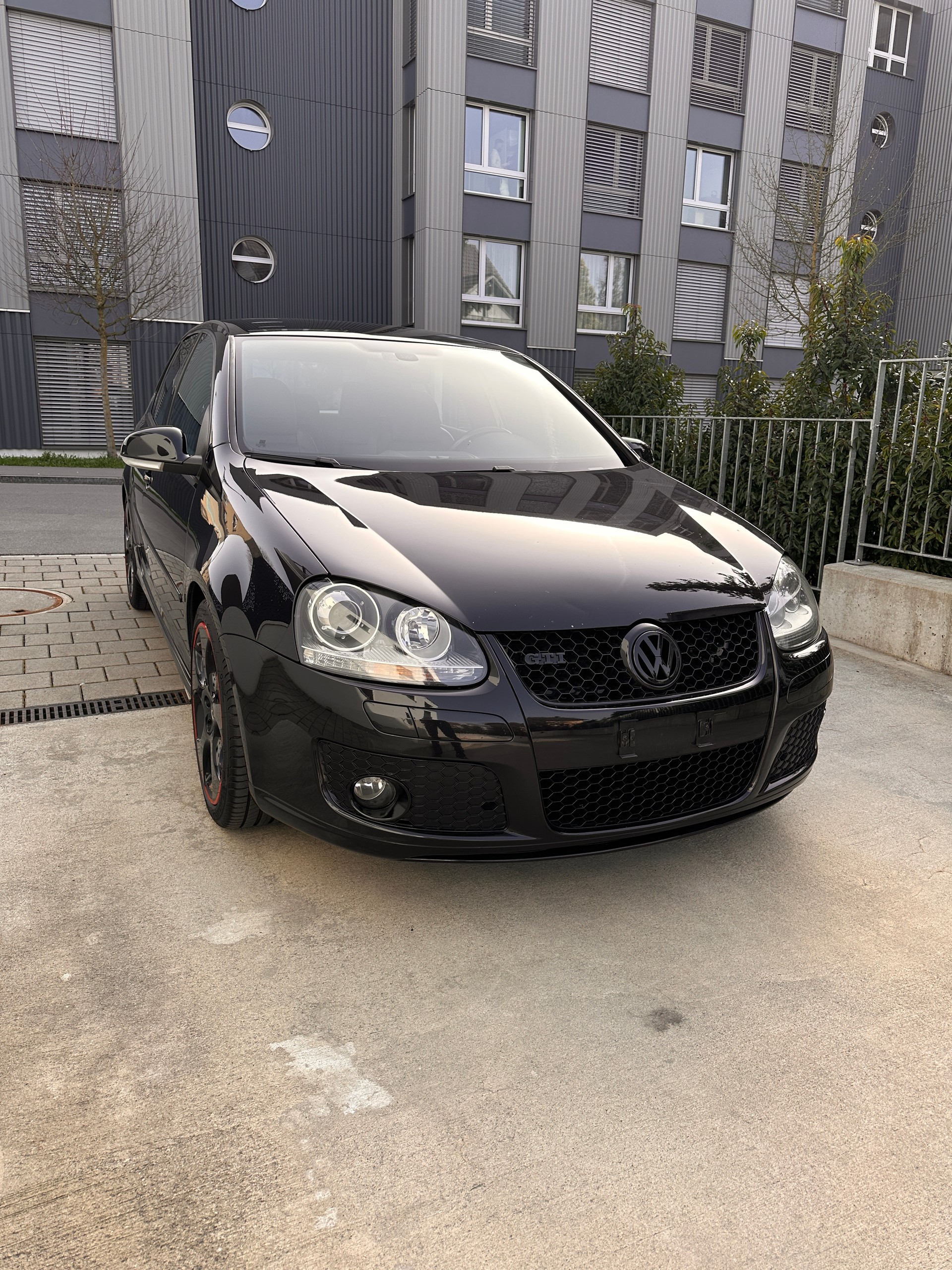 VW 2.0 TFSI GTI-image-5