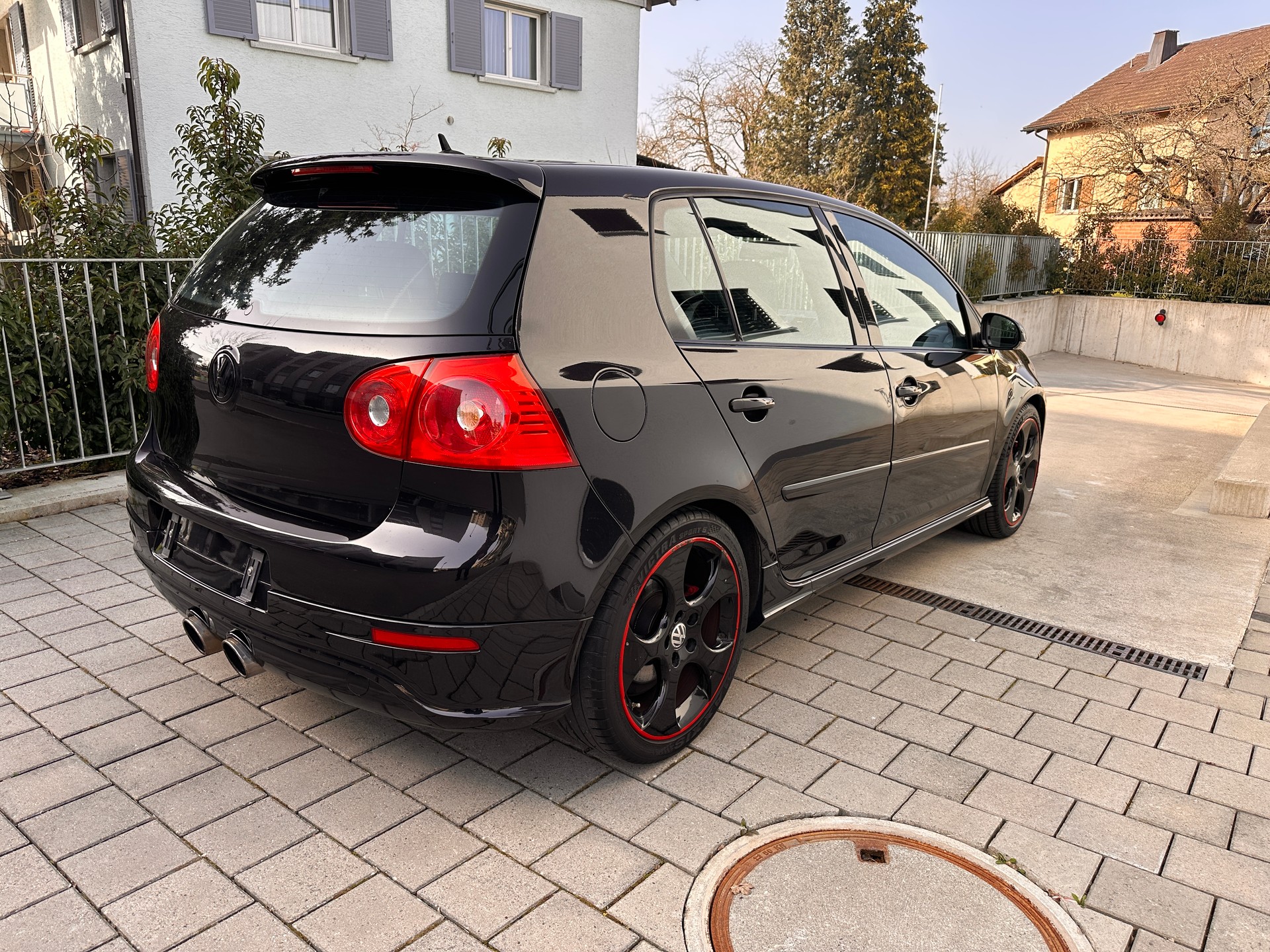 VW 2.0 TFSI GTI-image-2