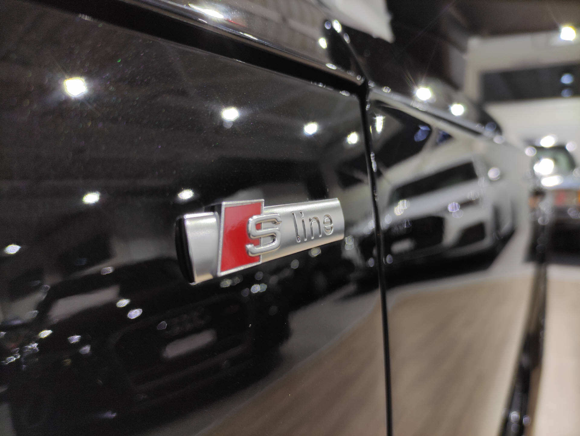 AUDI TT Roadster 2.0 TFSI S-Line quattro S-Tronic-image-2