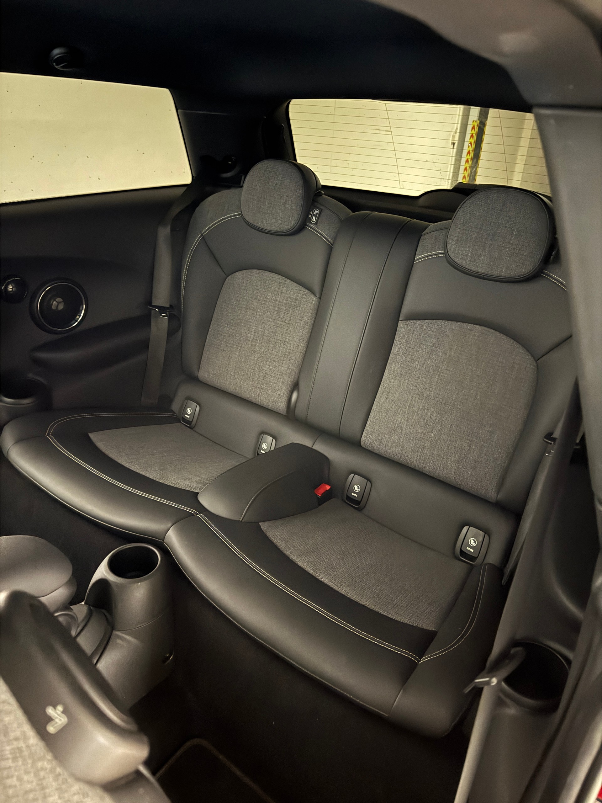 MINI Cooper S-image-9