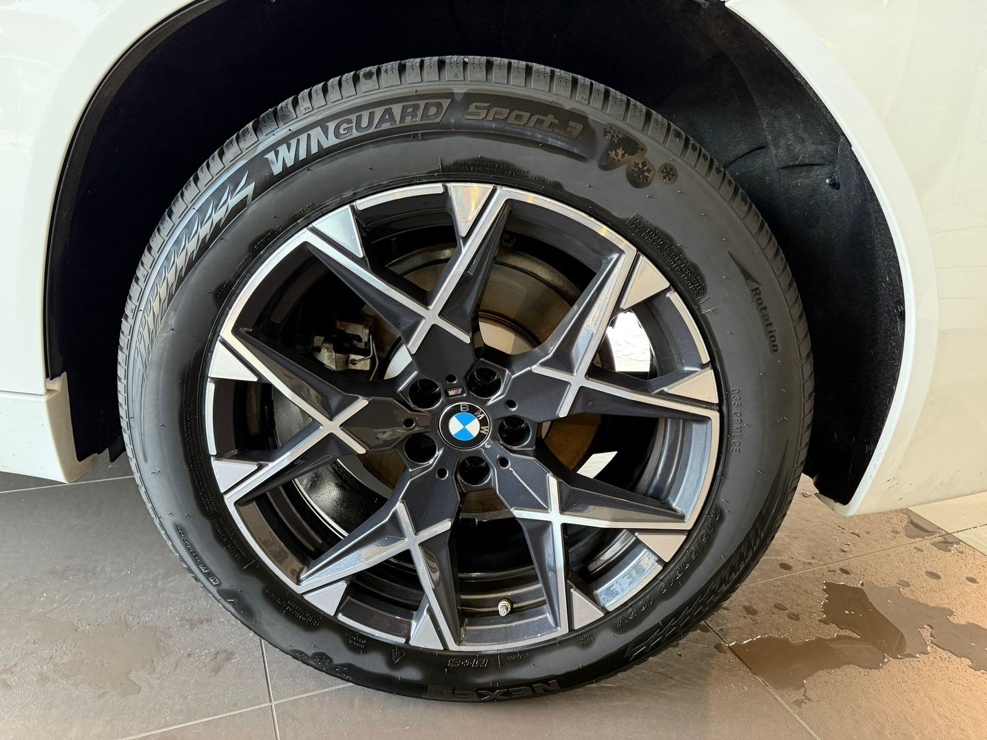 BMW X3 20i xDrive pack M ** Visite sur RDV **-image-16