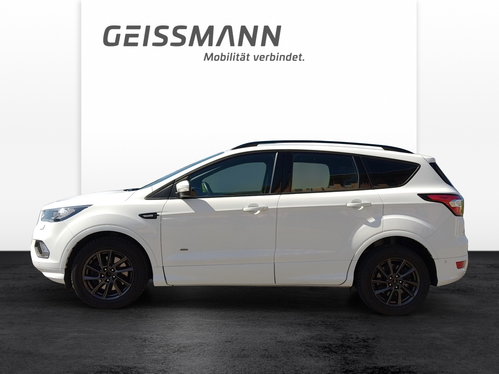FORD Kuga 2.0 EcoB 240 PS ST-Line-image-1