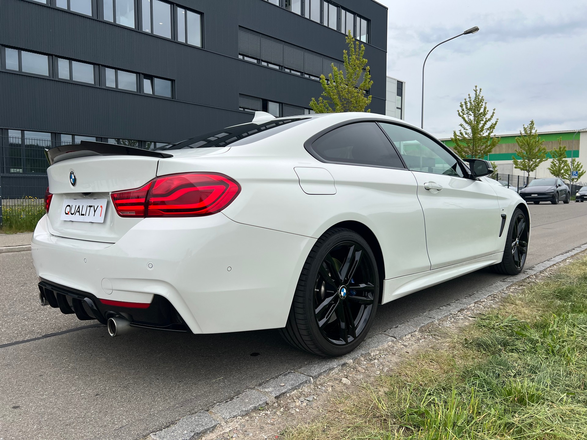 BMW 440i Coupé xDrive M Sport Steptronic-image-14