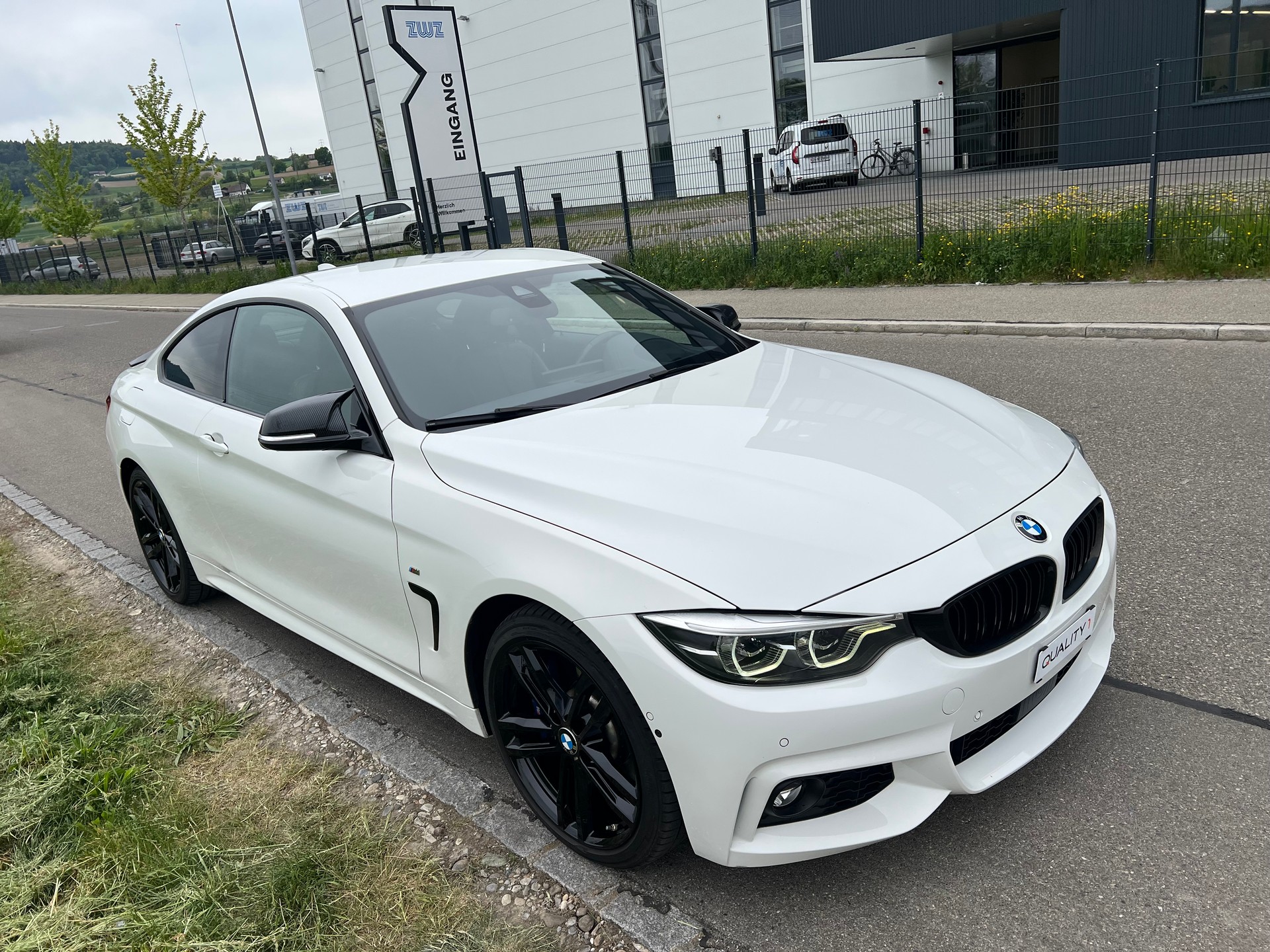 BMW 440i Coupé xDrive M Sport Steptronic-image-4