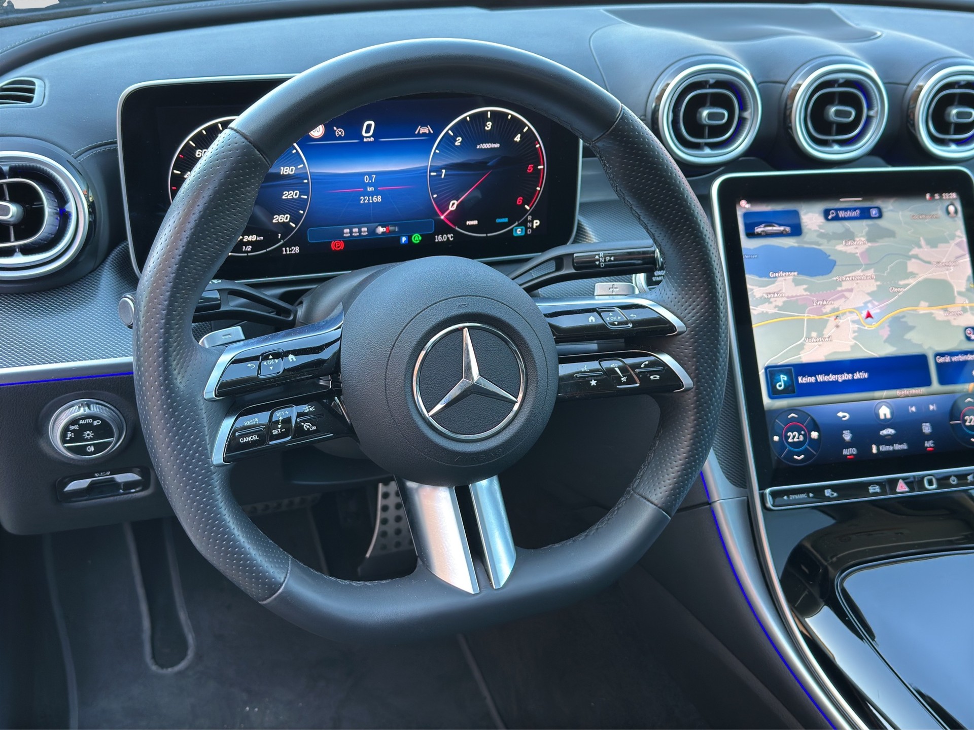 MERCEDES-BENZ C 220 d AMG Night 9G-Tronic-image-9