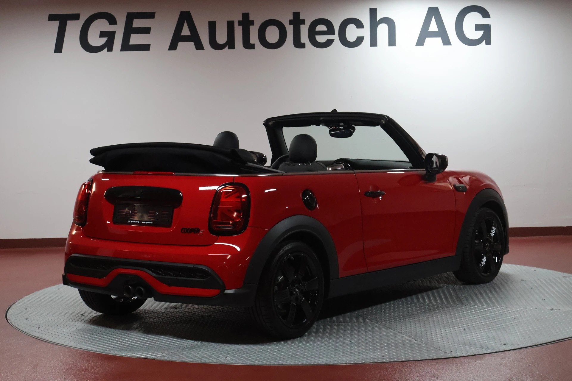 MINI Cooper S Cabriolet DKG-image-16