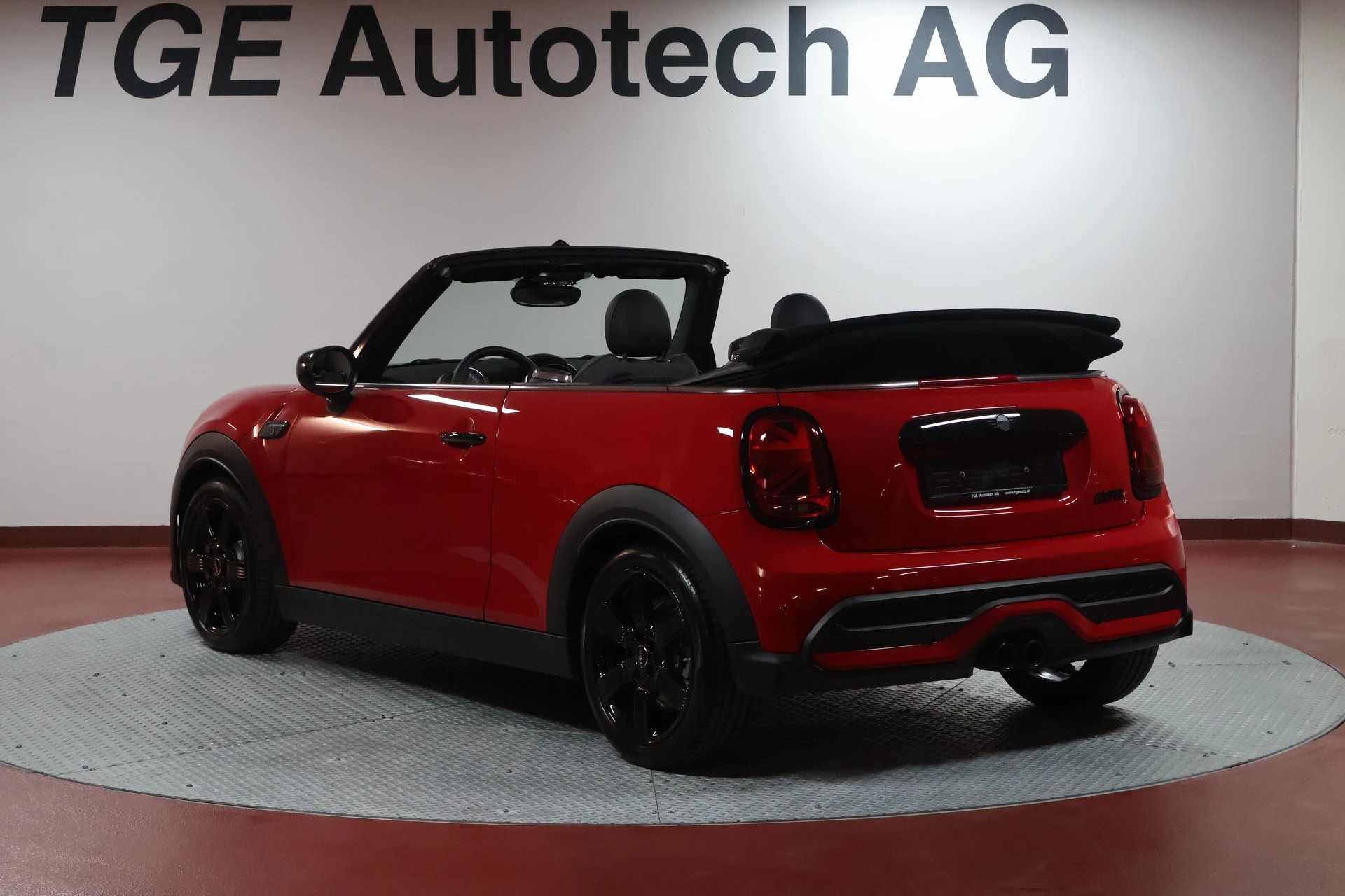 MINI Cooper S Cabriolet DKG-image-15