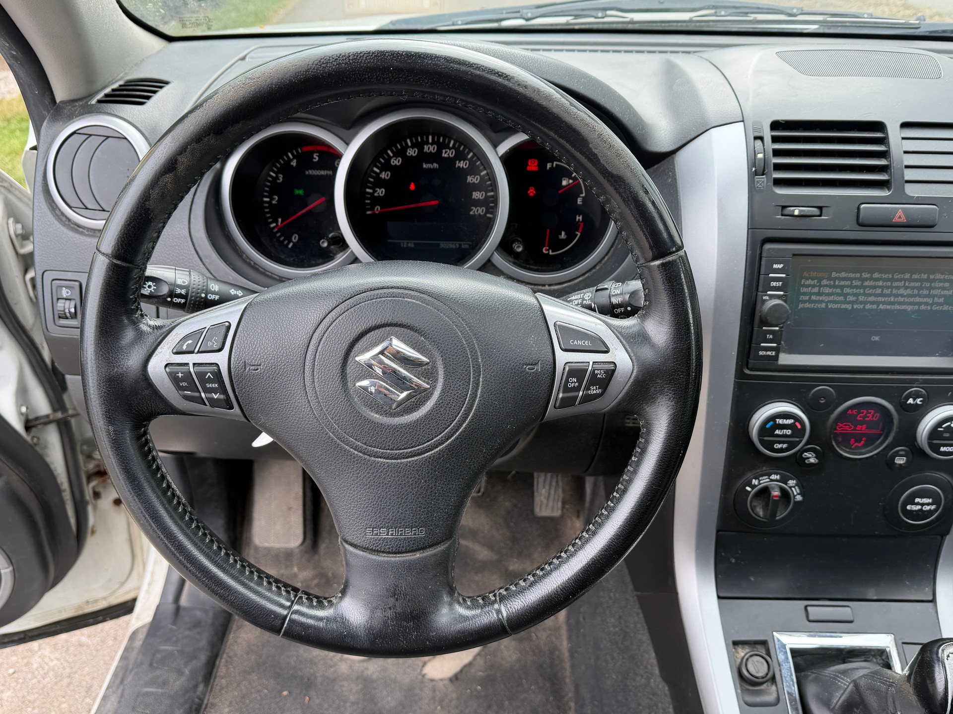 SUZUKI Grand Vitara 1.9 TD GL Top-image-12