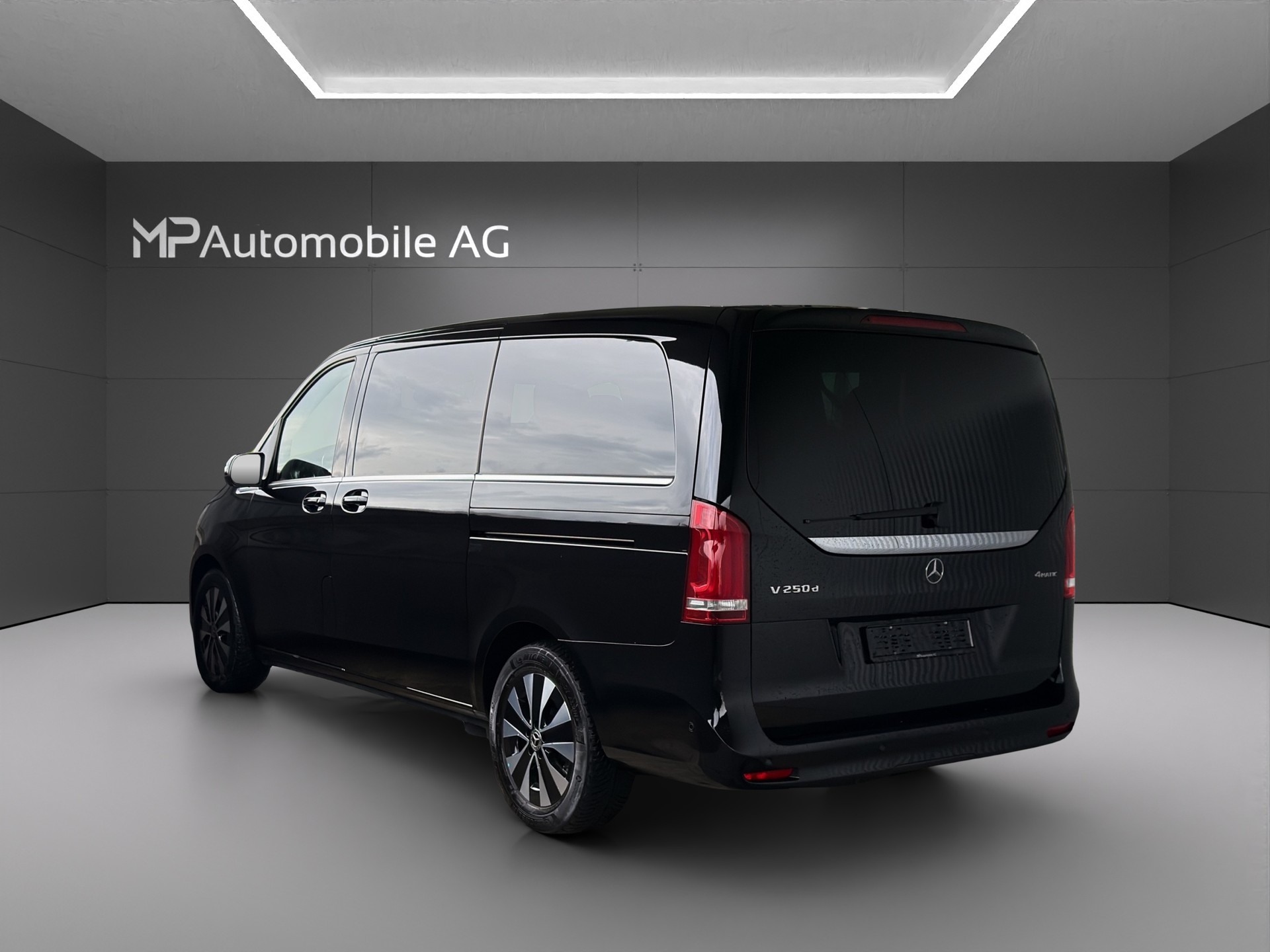 MERCEDES-BENZ V 250 d lang Avantgarde 4Matic G-Tronic-image-5