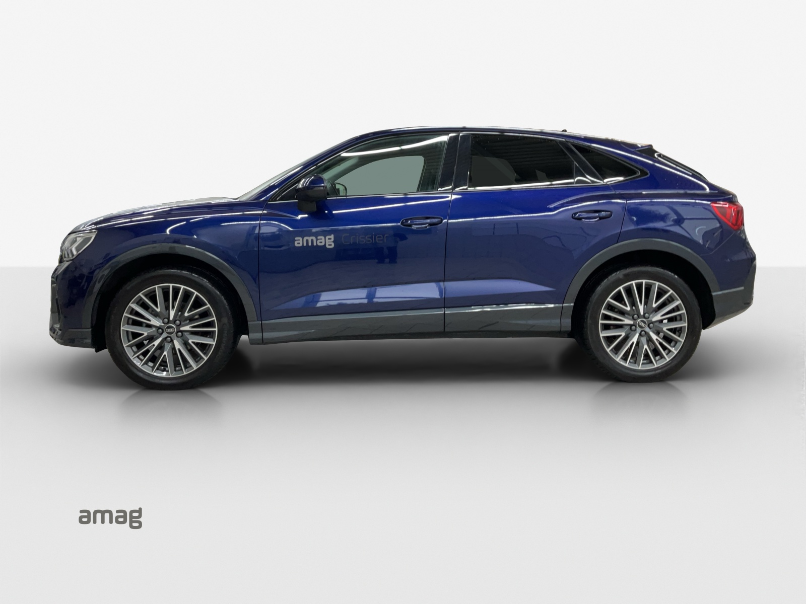 AUDI Q3 Sportback 35 TFSI Attraction S-tronic-image-1