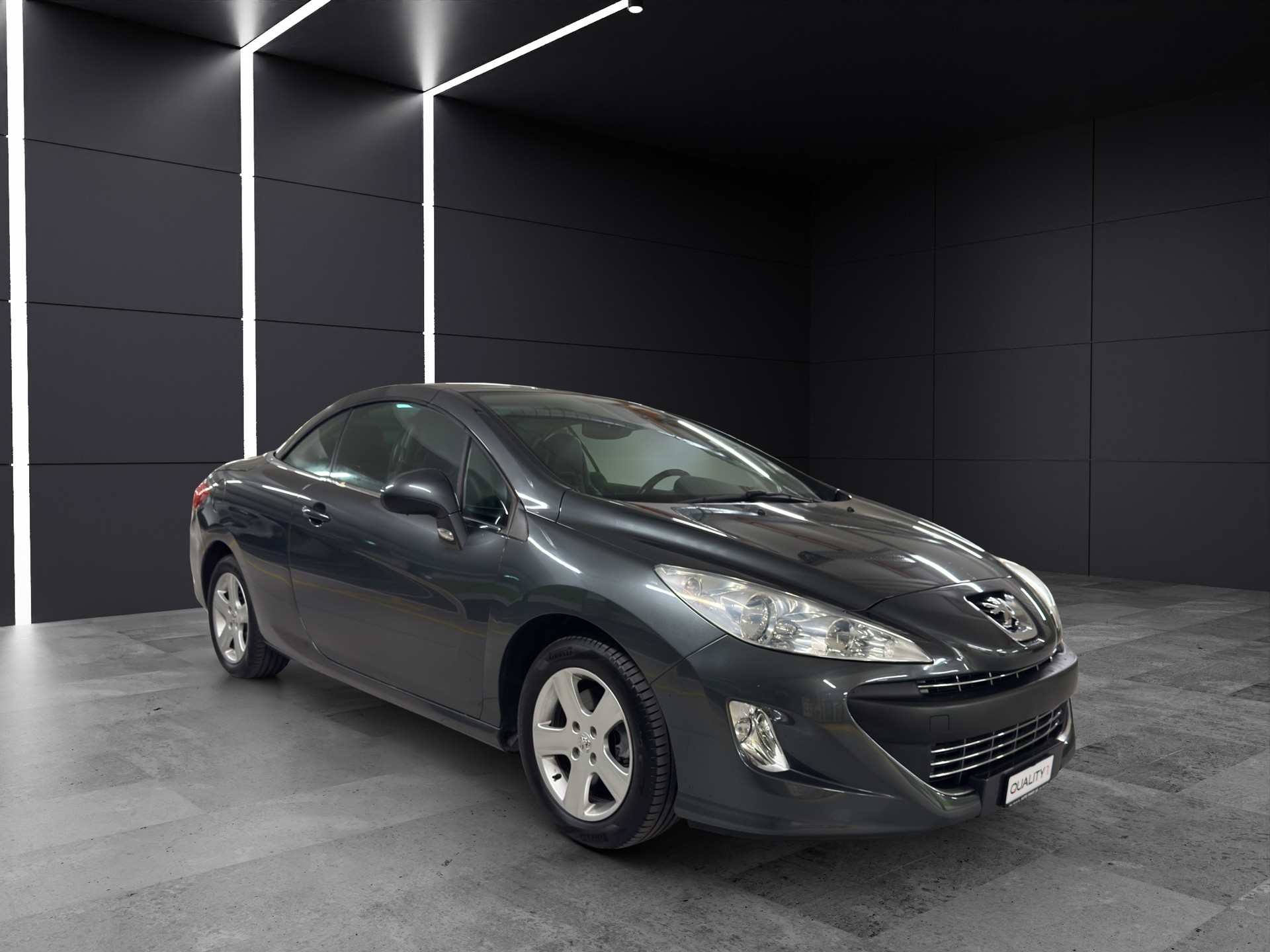 PEUGEOT 308 CC 1.6 16V Turbo Platinum Automatic-image-2