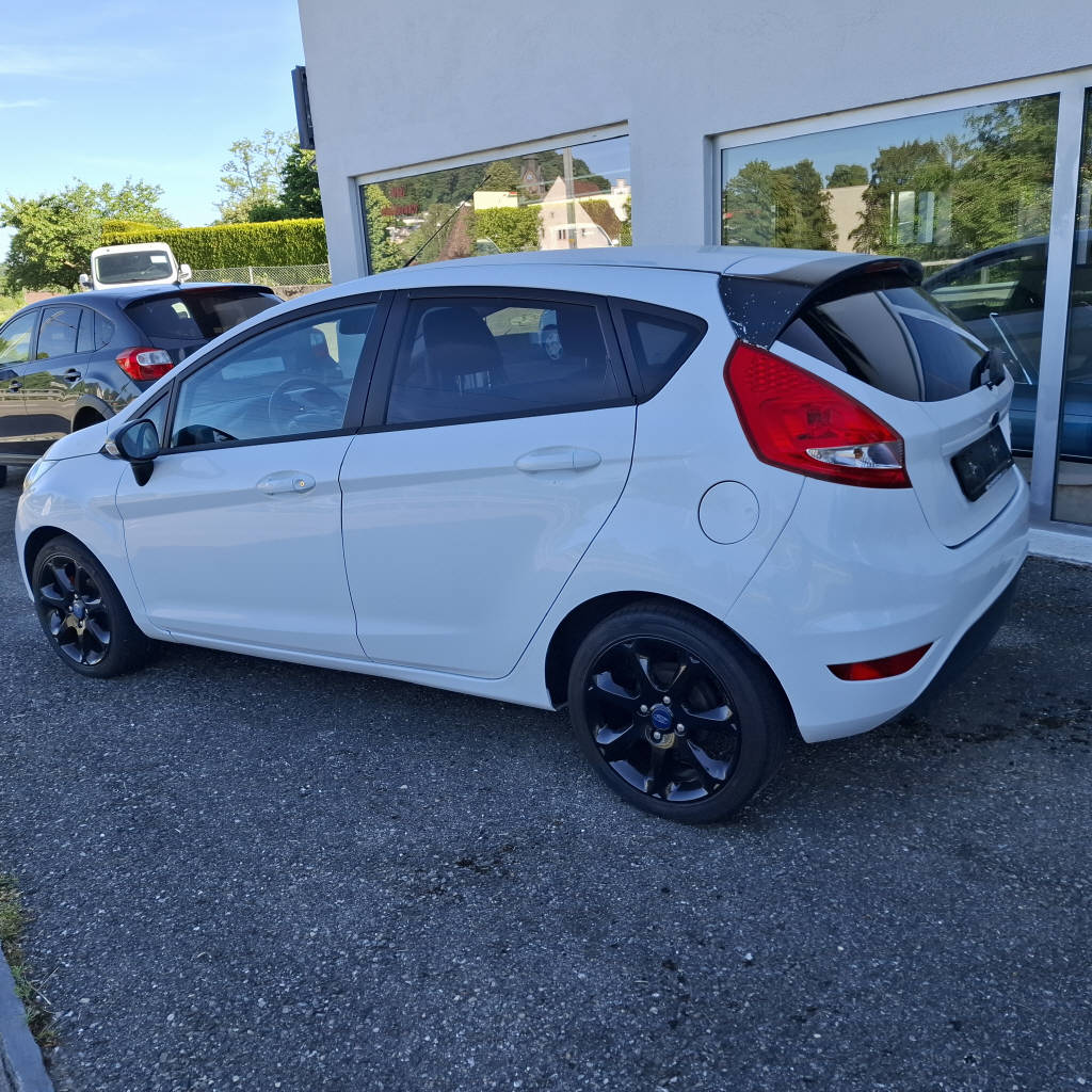 FORD Fiesta 1.4 16V Trend+-image-5