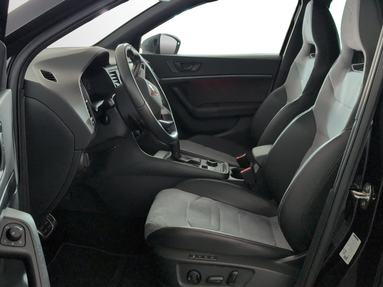 CUPRA Ateca 2.0TSI VZ Cup 360 4Drive DSG-image-5