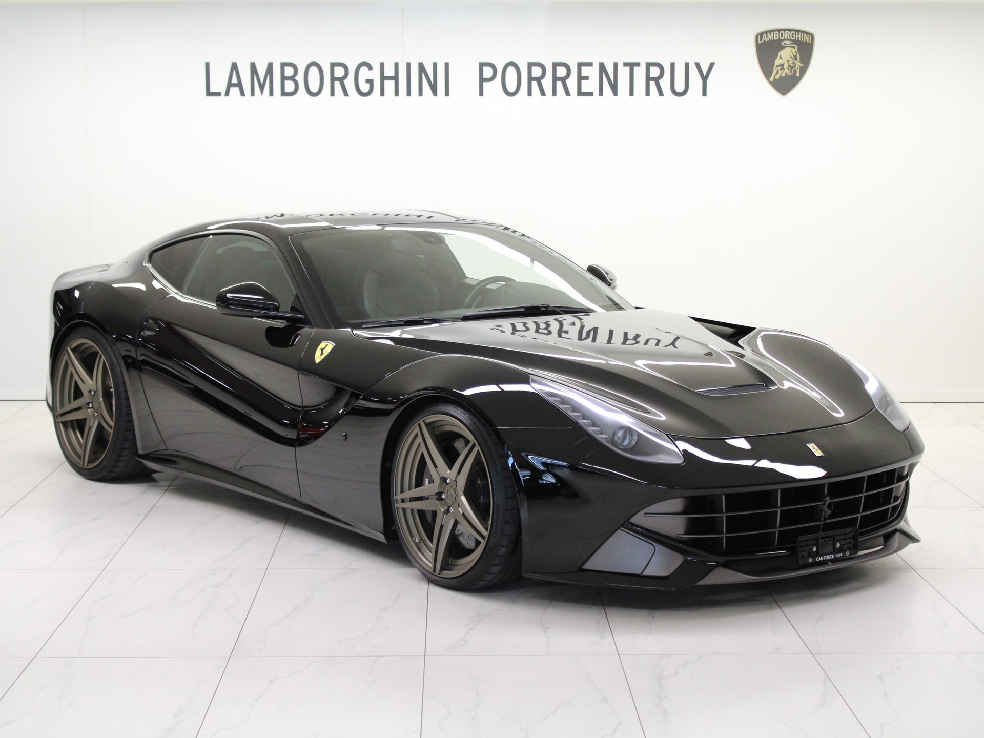 FERRARI F12 Berlinetta