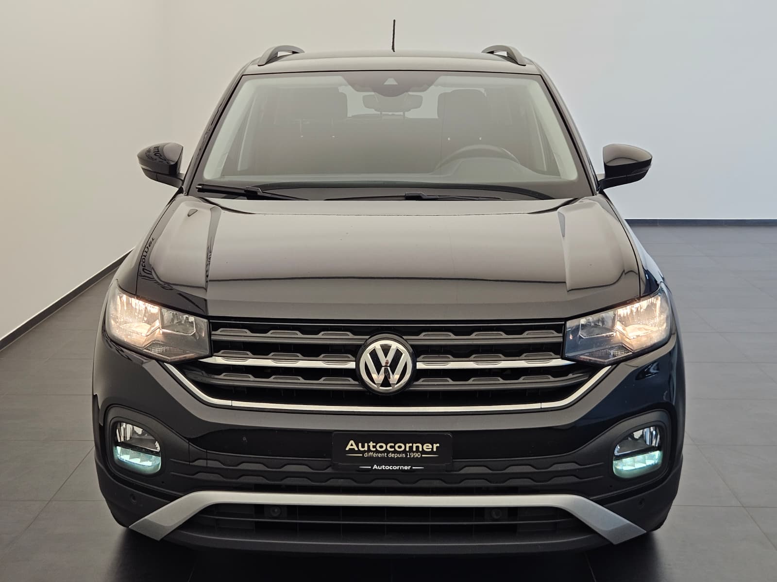 VW T-Cross 1.0 TSI Life-image-3