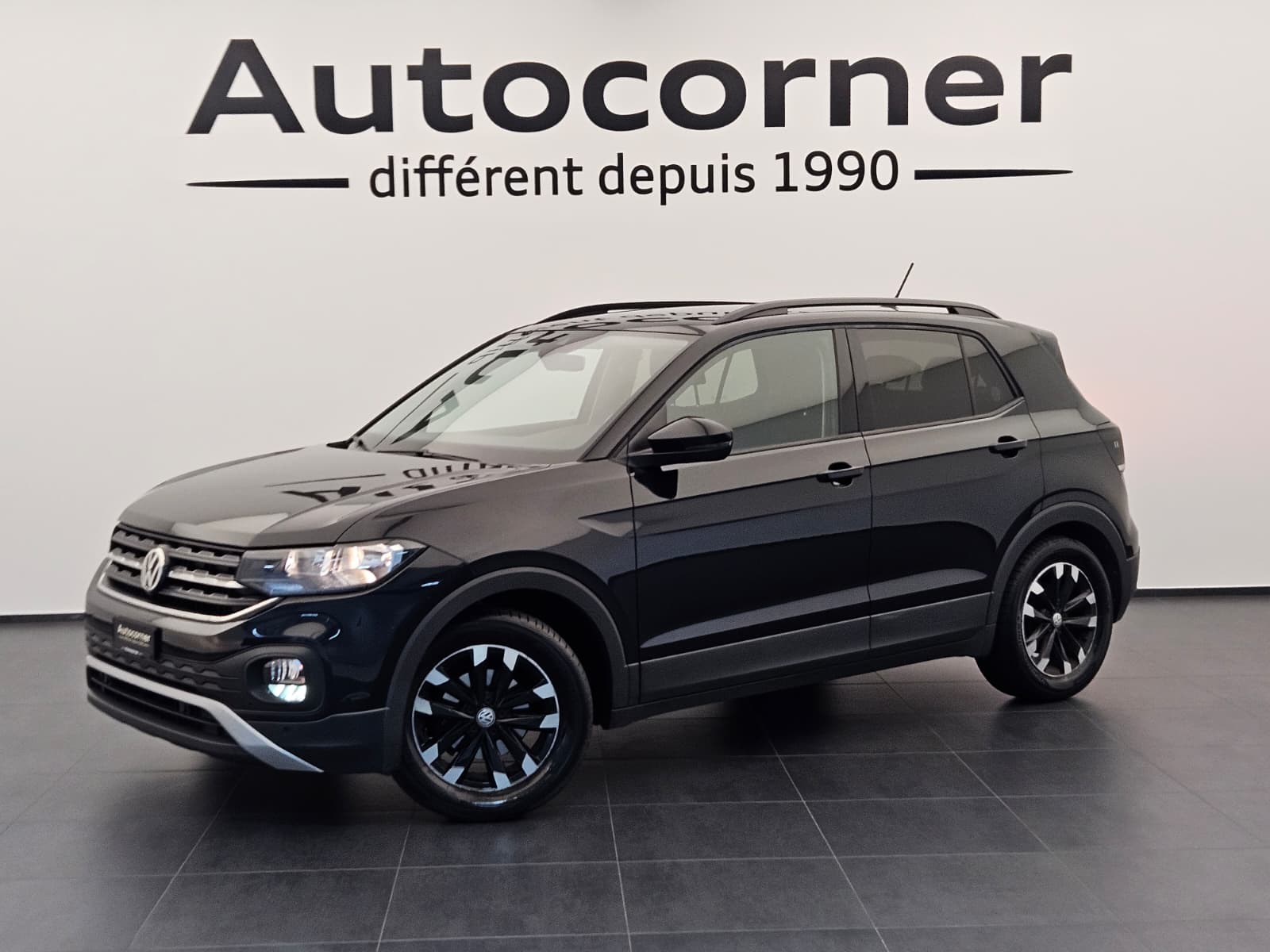 VW T-Cross 1.0 TSI Life-image-0