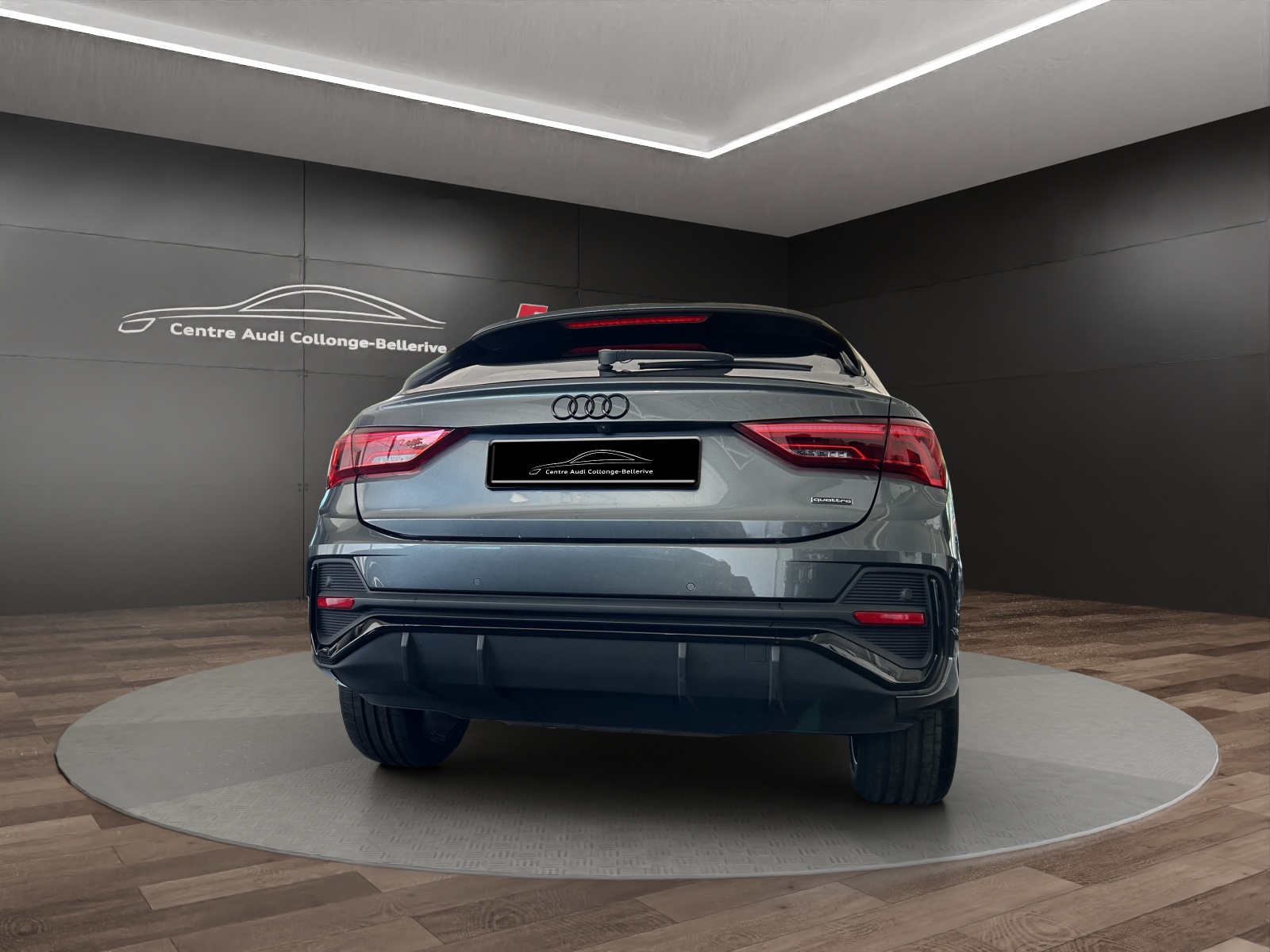 AUDI Q3 Sportback 40 TFSI S line quattro S-tronic-image-3