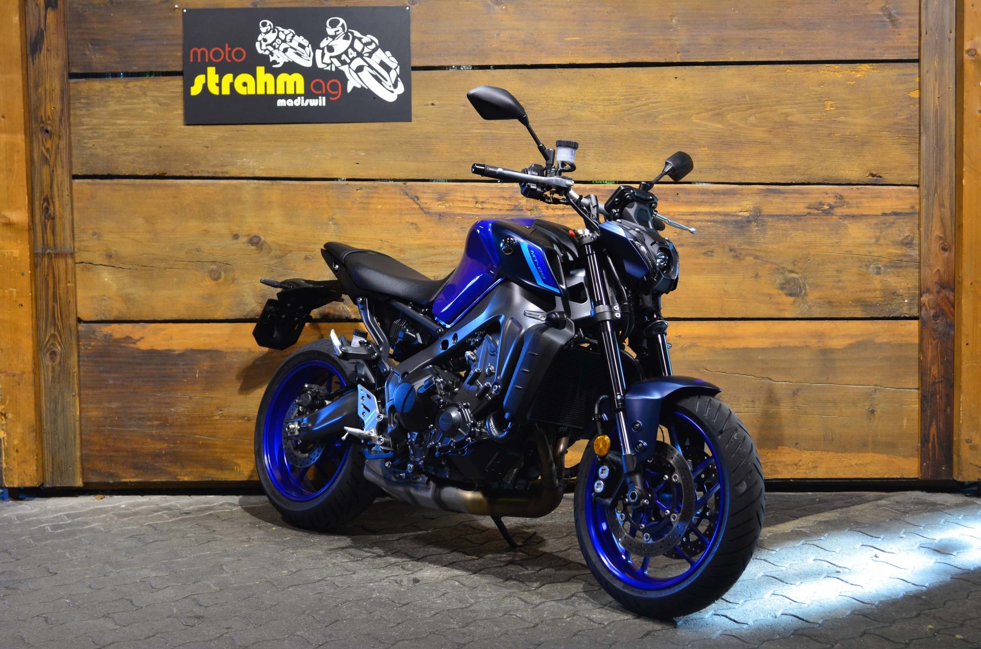 YAMAHA MT-09 ABS
