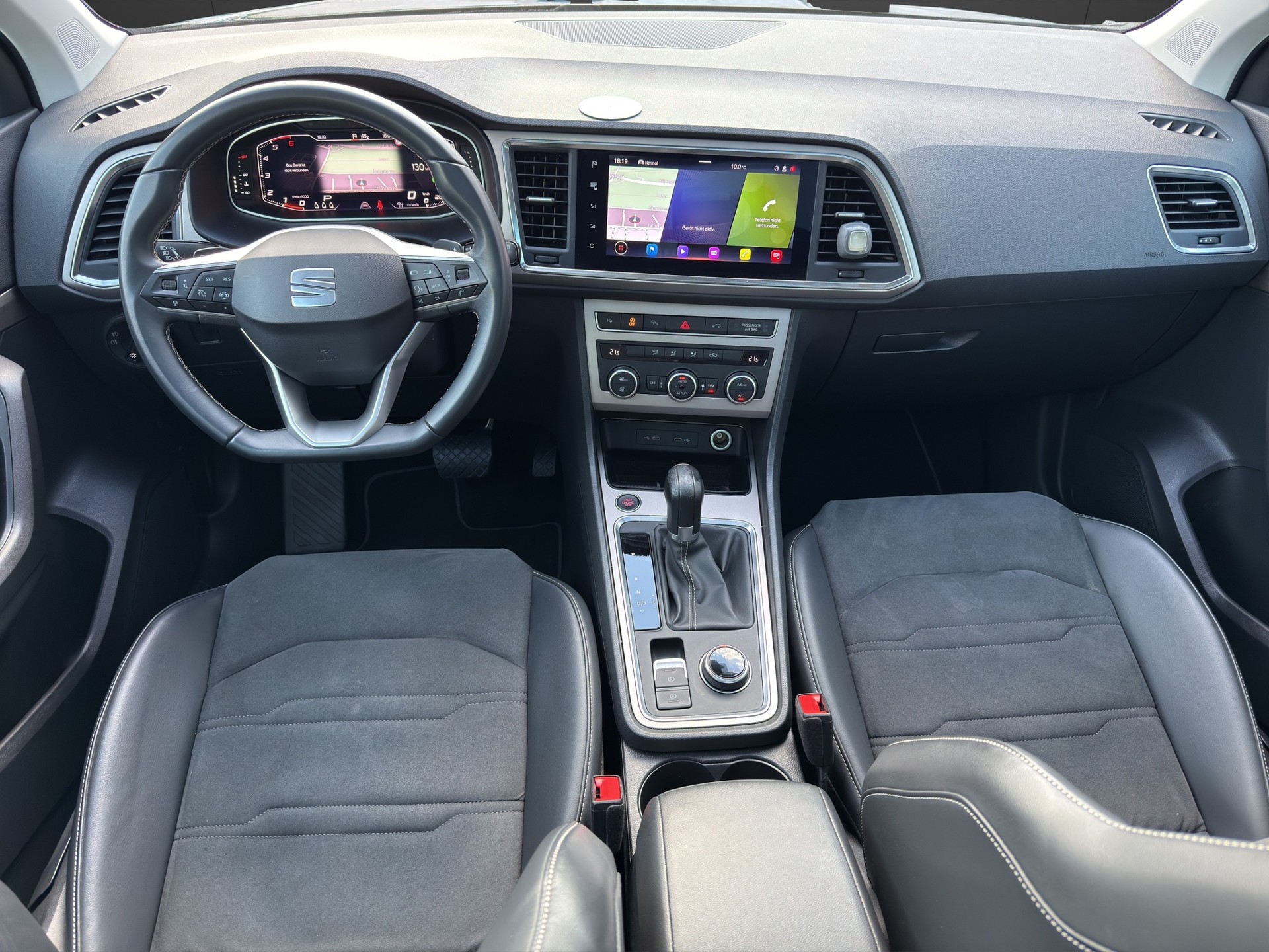 SEAT Ateca 2.0 TDI CR Xperience 4Drive DSG Panorama Dach-image-8