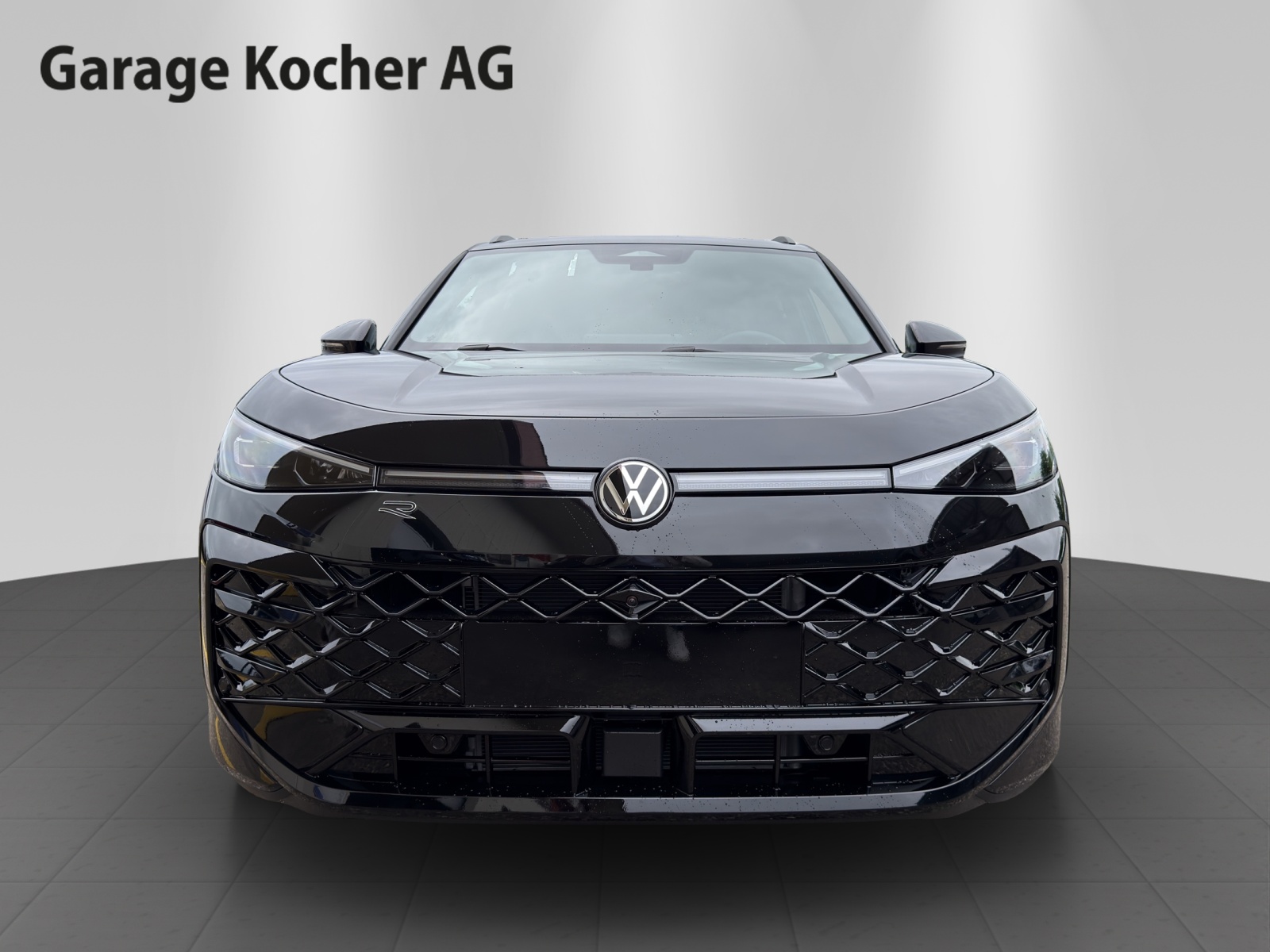 VW T-Roc 1.5 eTSI mHEV R-Line DSG-image-1