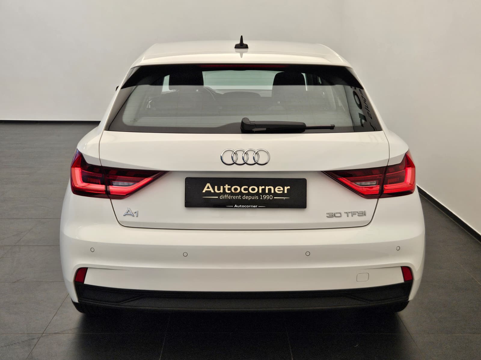 AUDI A1 Sportback 30 TFSI Attraction-image-7