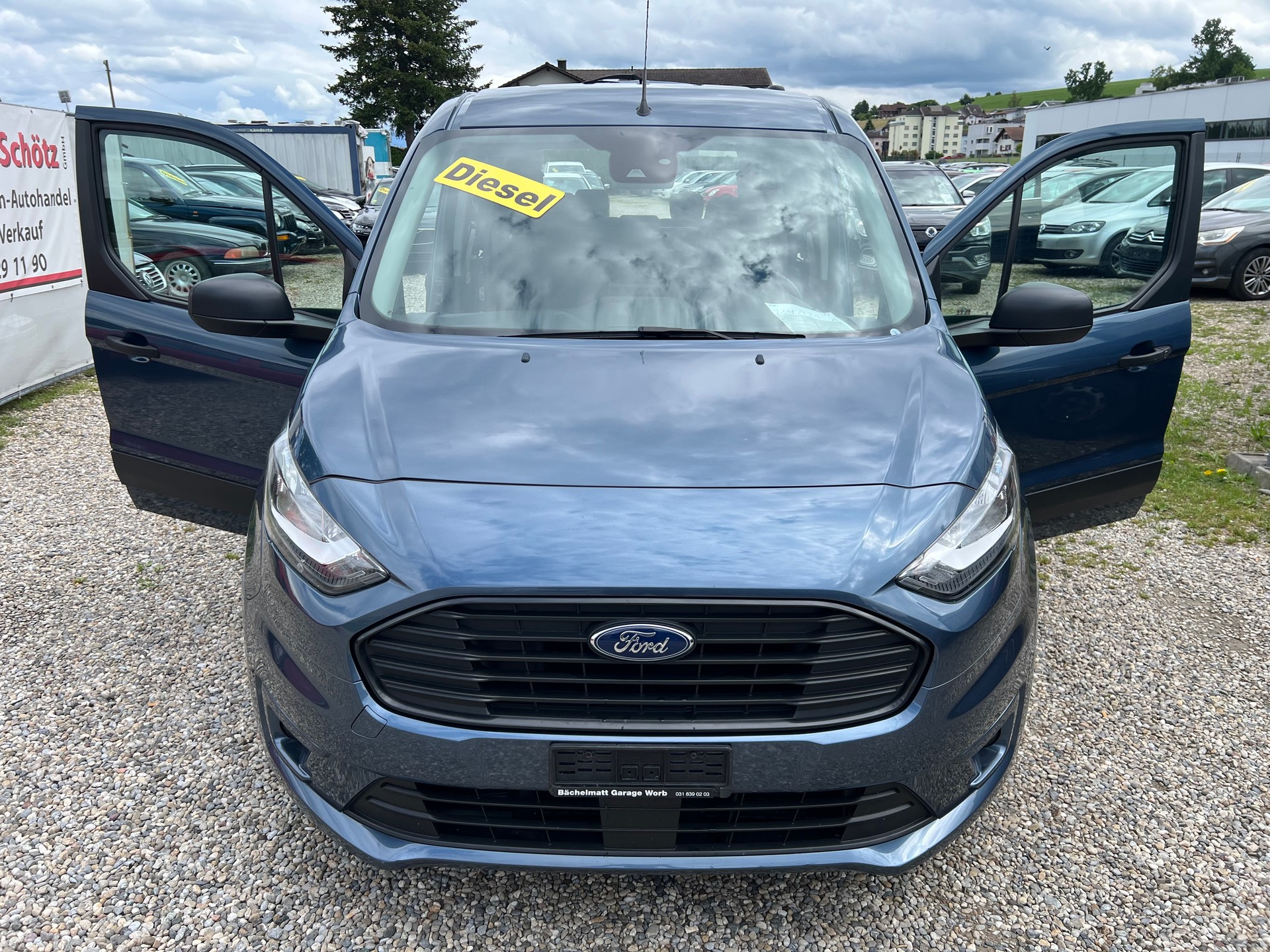 FORD Tourneo Connect 1.5 EcoBlue Titanium Automat-image-5