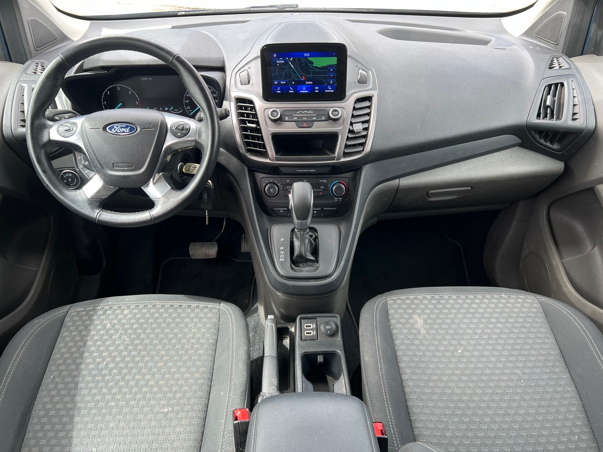 FORD Tourneo Connect 1.5 EcoBlue Titanium Automat-image-13