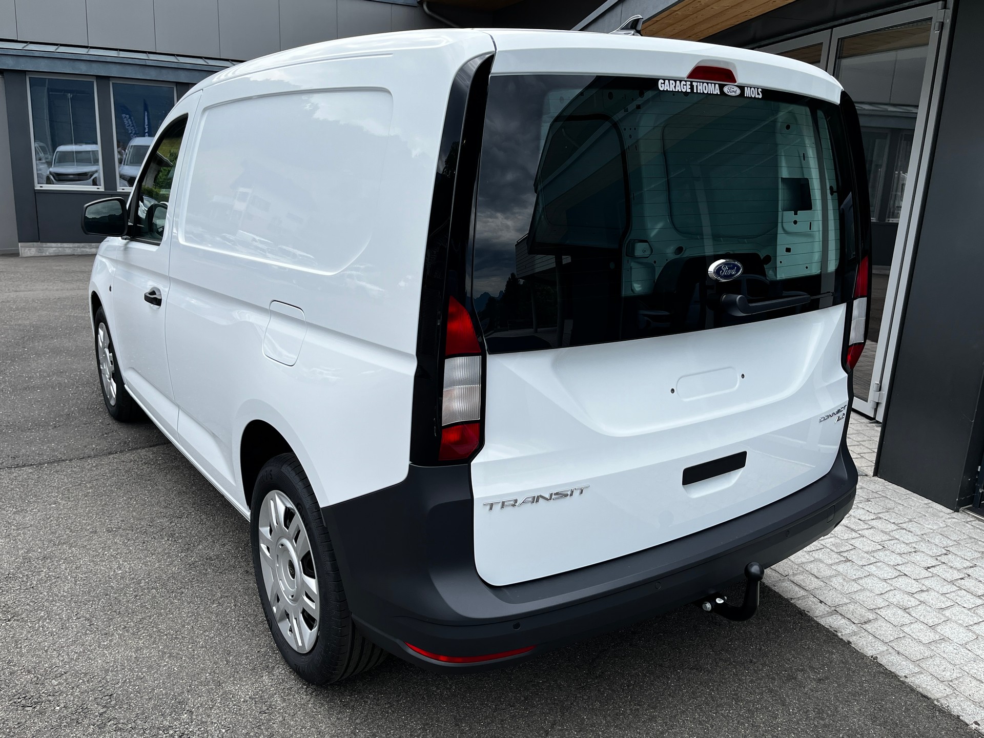 FORD Transit Connect Kasten 2.0 EcoBlue Trend AWD-image-2