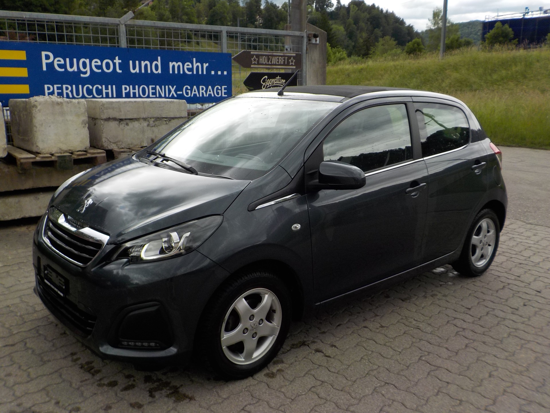 PEUGEOT 108 1.0 VTi Active Top ETG-image-0