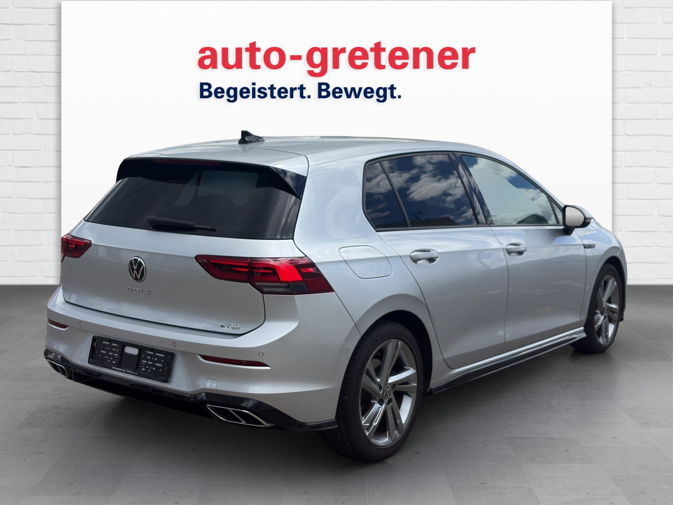 VW Golf VIII 1.5 eTSI R-Line DSG (netto)-image-2