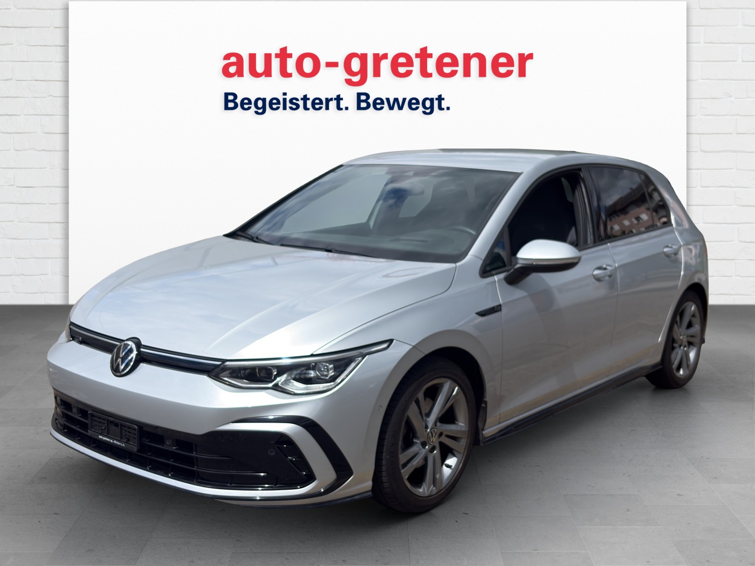 VW Golf VIII 1.5 eTSI R-Line DSG (netto)-image-0