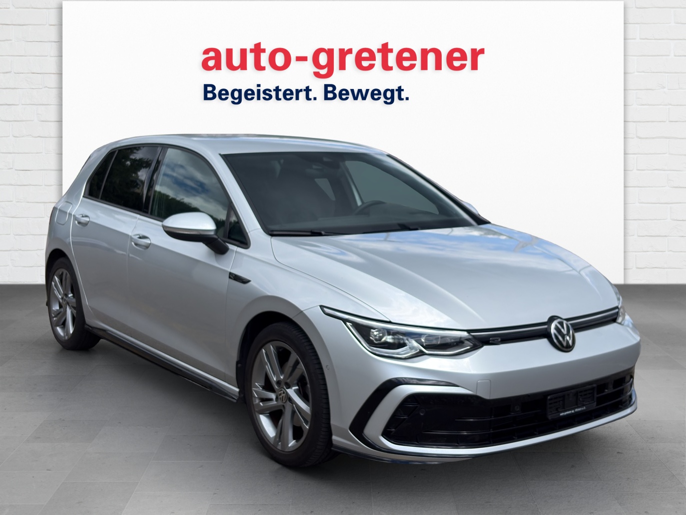 VW Golf VIII 1.5 eTSI R-Line DSG (netto)-image-3