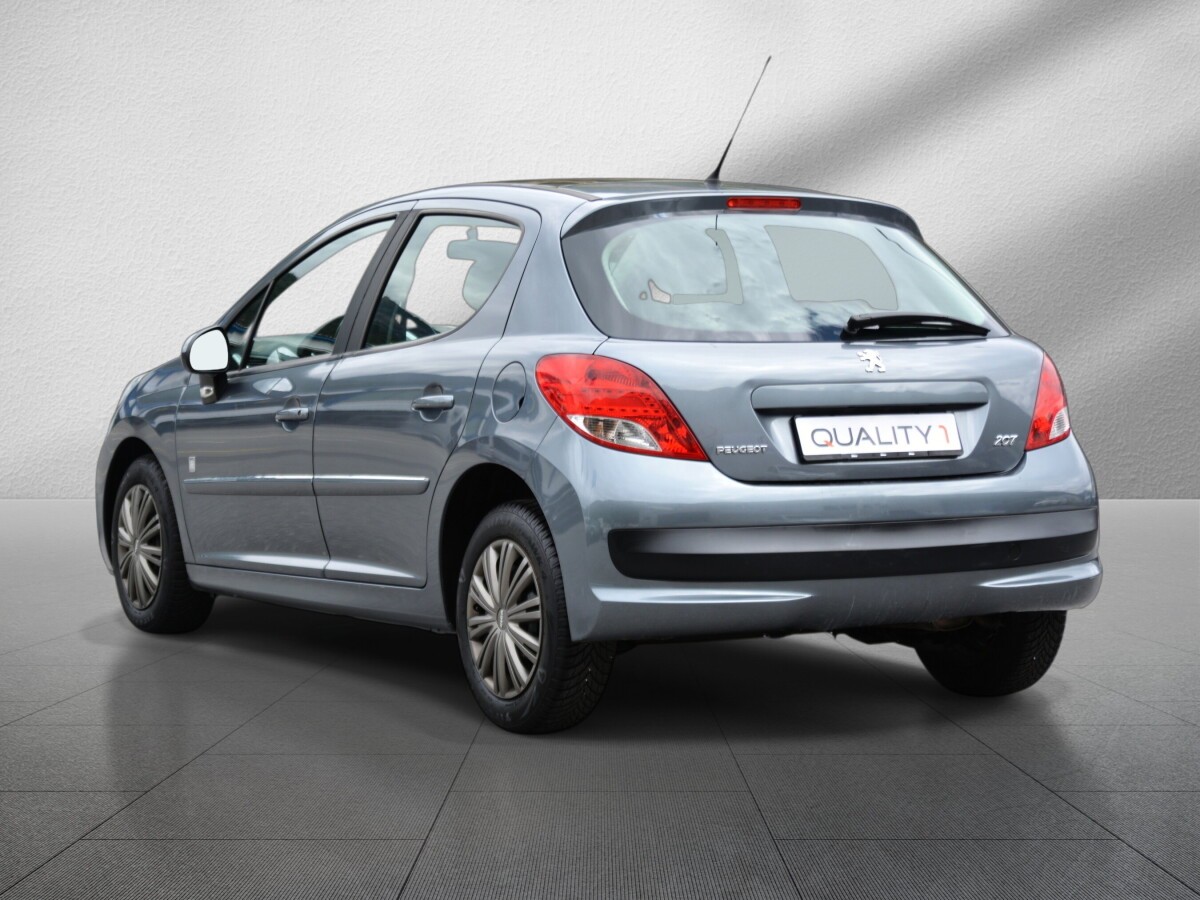 PEUGEOT 207 1.4 16V Sport-image-6