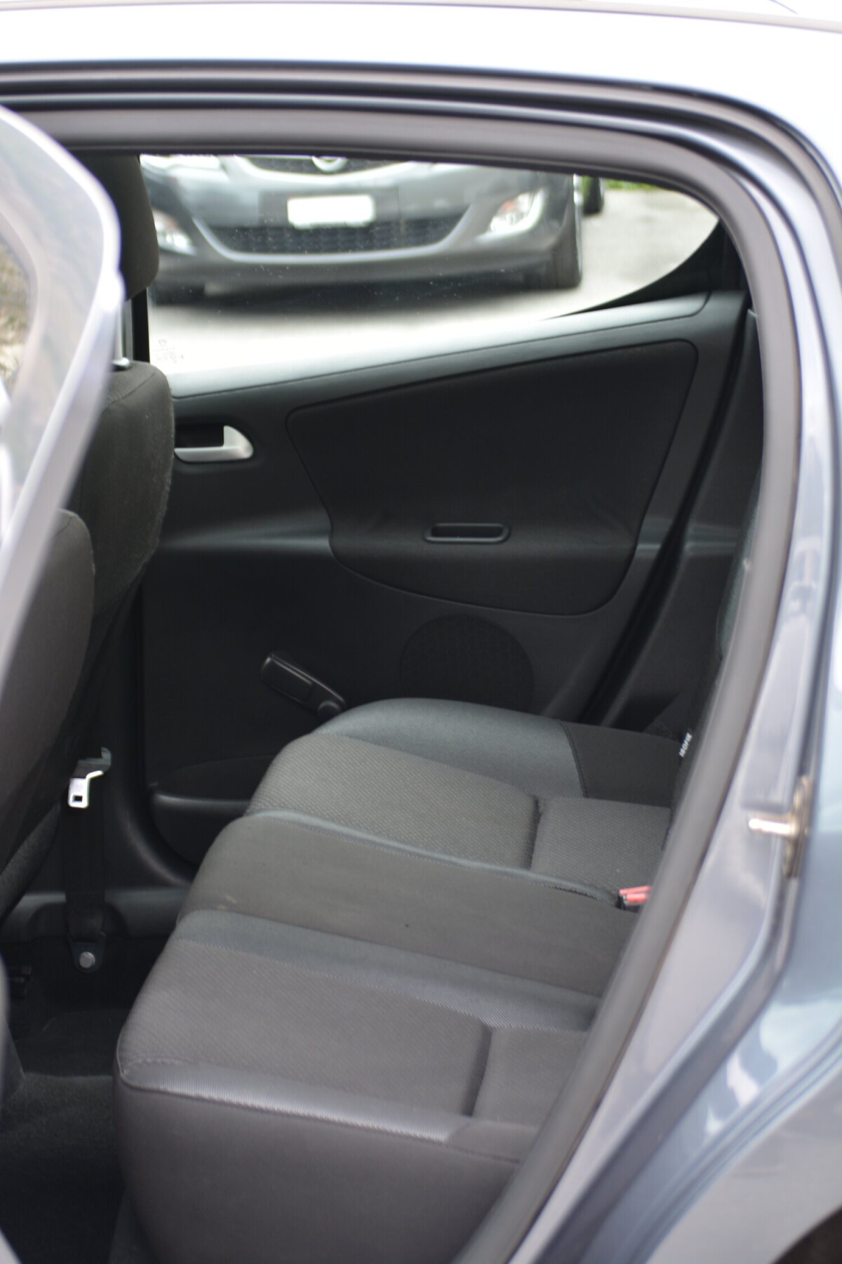 PEUGEOT 207 1.4 16V Sport-image-9