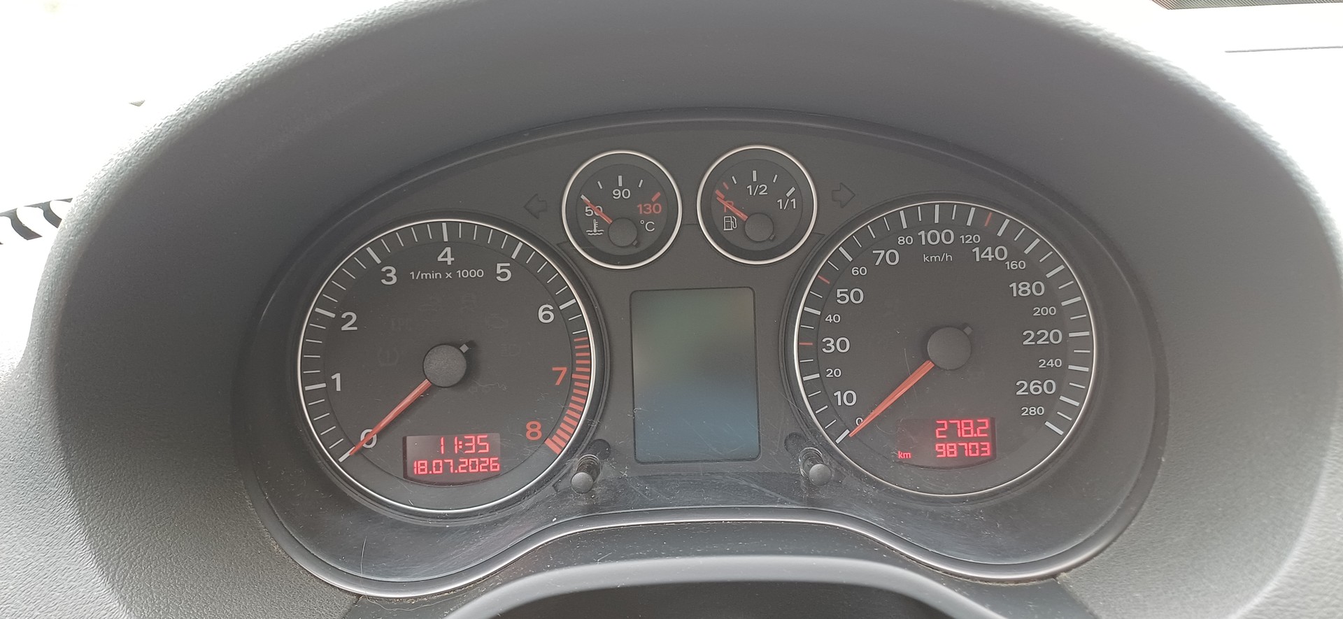 AUDI A3 Sportback 2.0 Turbo FSI Ambiente quattro-image-7