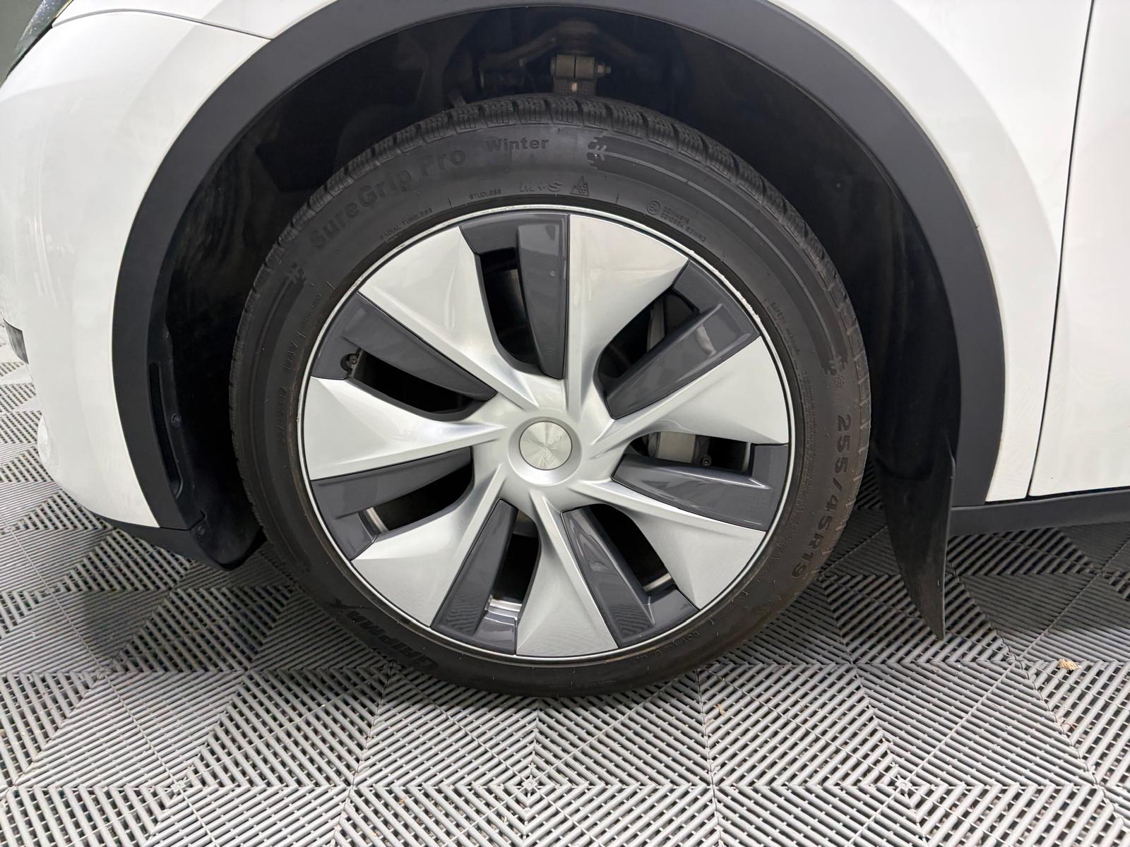 TESLA Model Y RWD-image-27