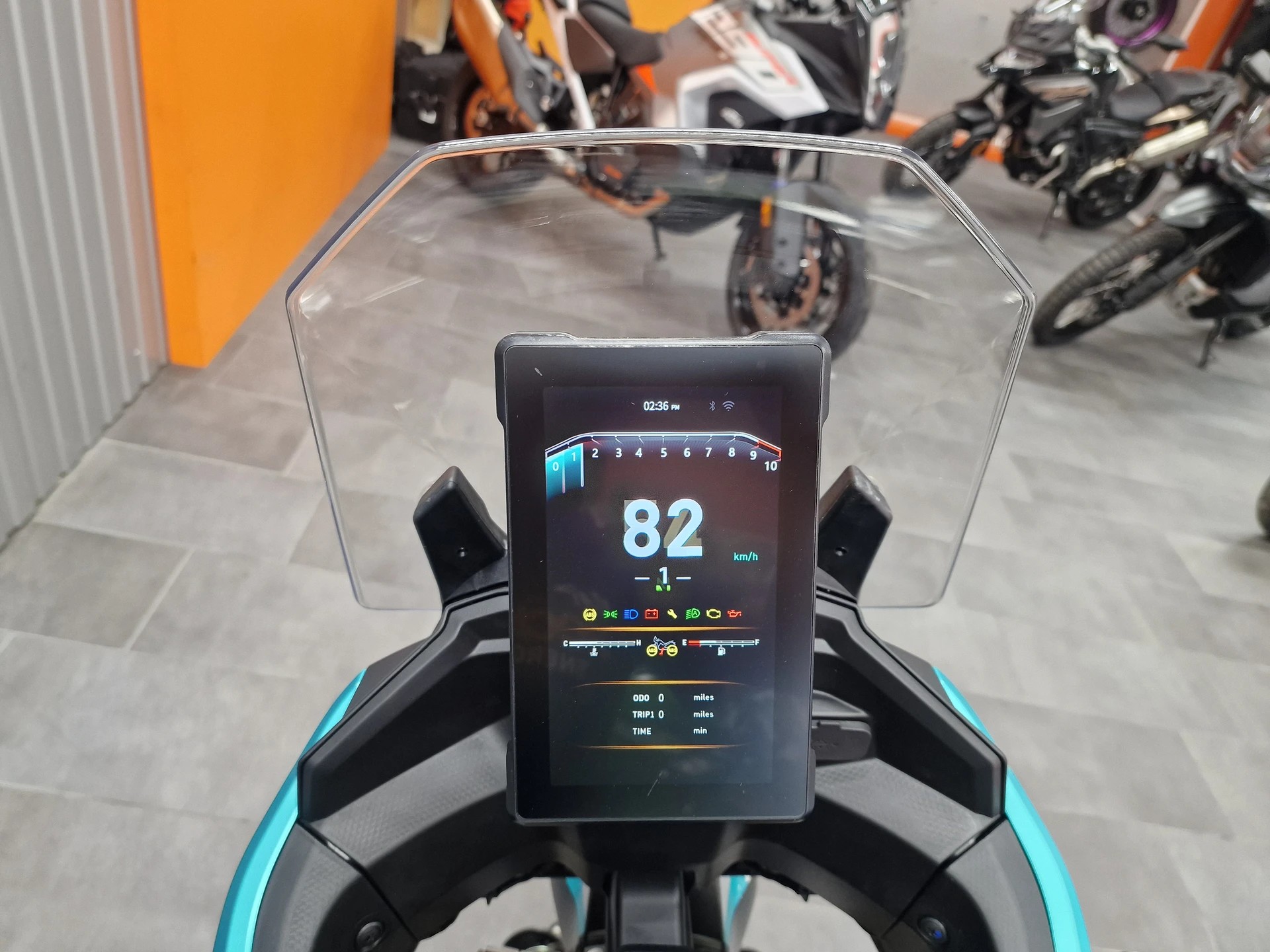 KOVE 800 X Rally-showroom-element-2