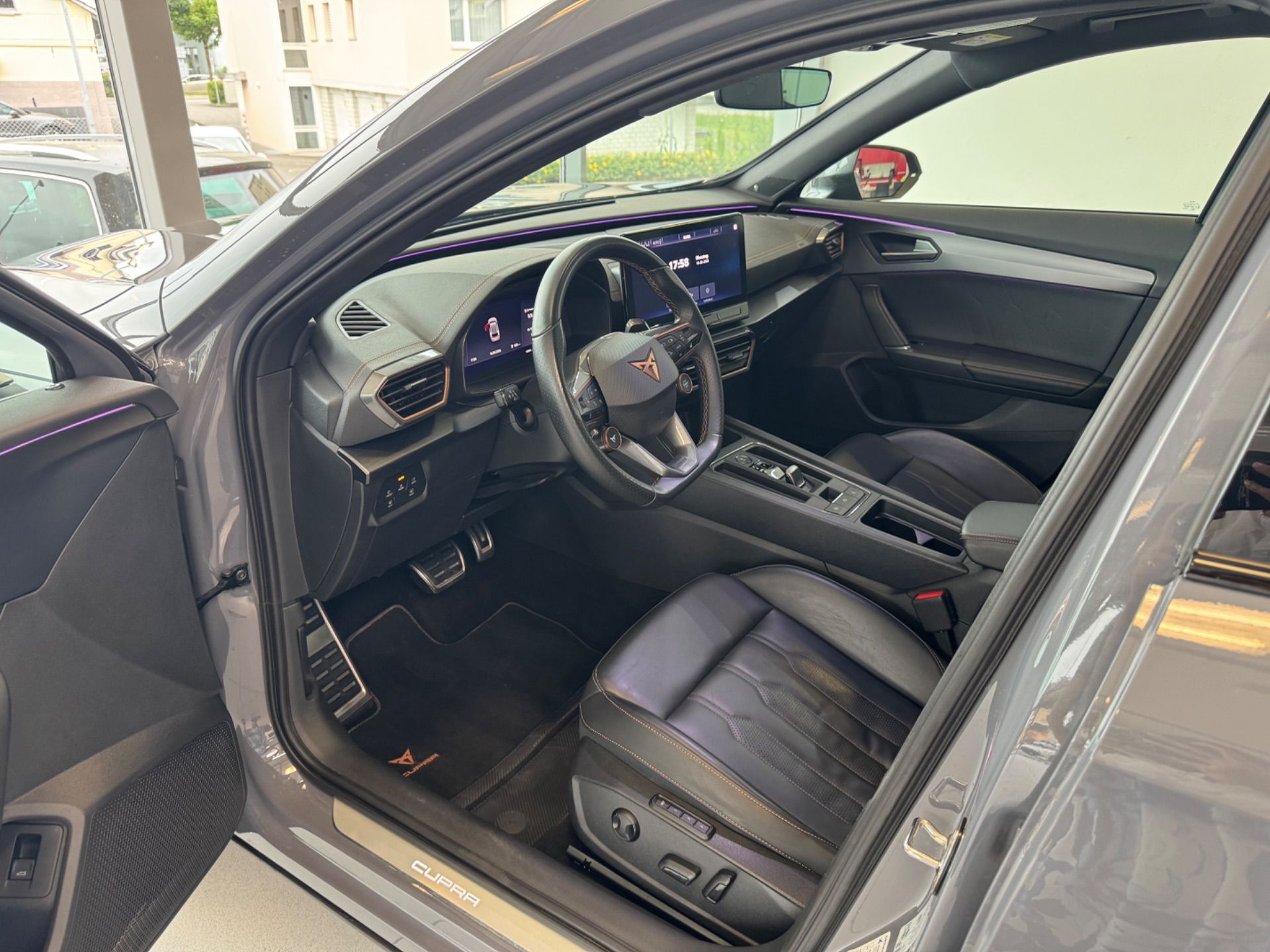 CUPRA Formentor 2.0TSI VZ 4Drive DSG-image-8