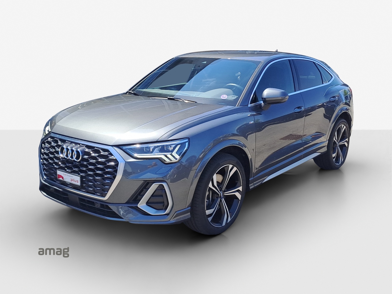 AUDI Q3 Sportback 40 TFSI S line quattro S-tronic-image-0