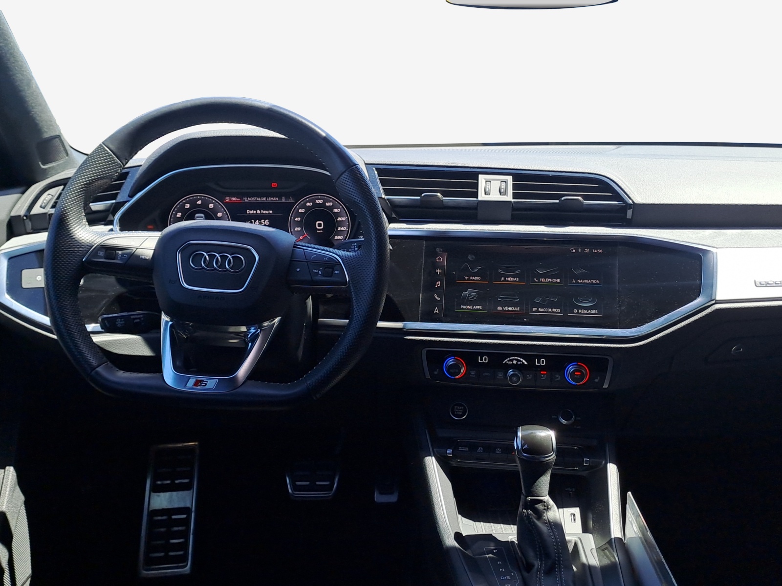 AUDI Q3 Sportback 40 TFSI S line quattro S-tronic-image-8