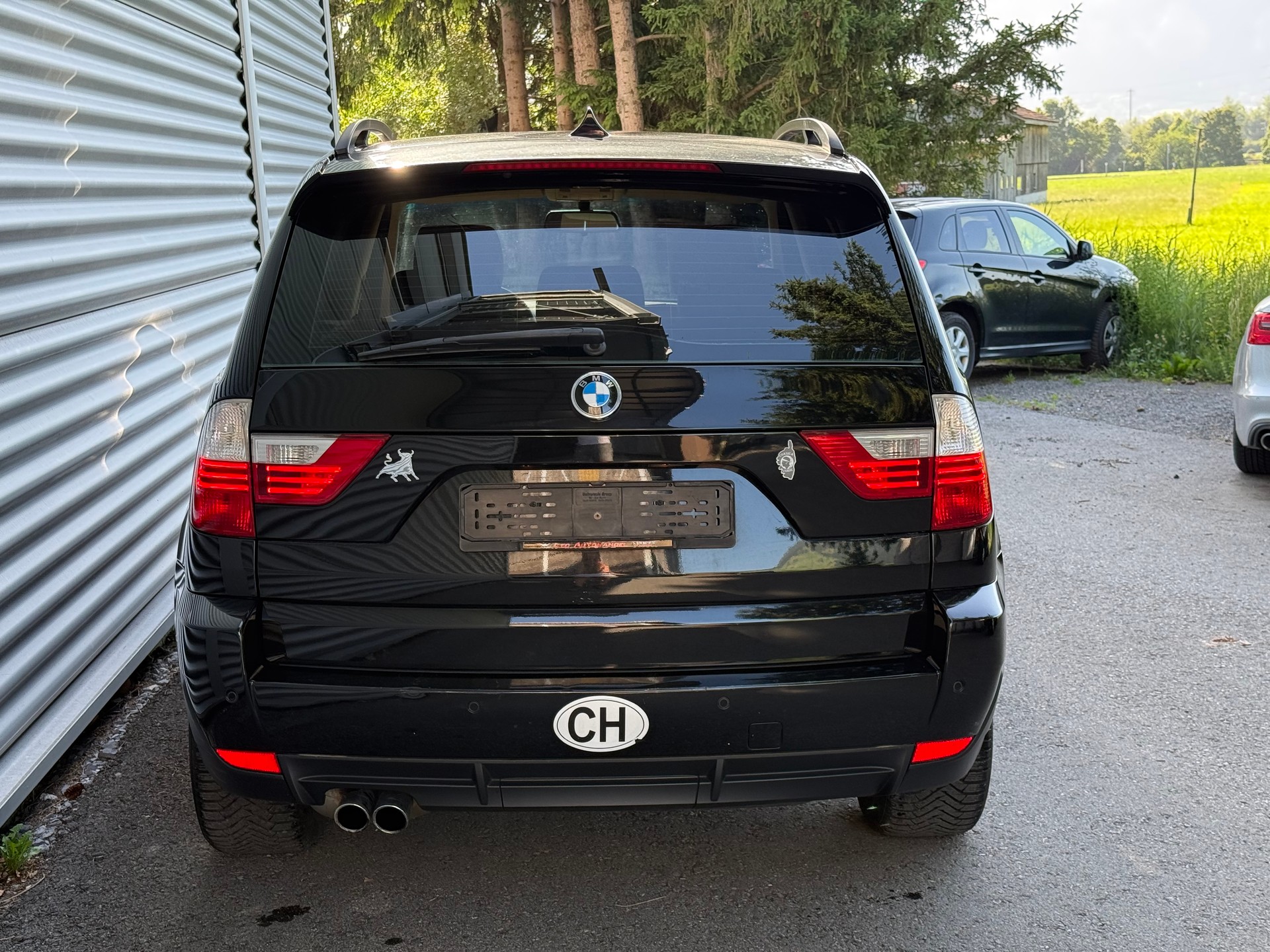 BMW X3 xDrive 25i (2.5si)-image-6